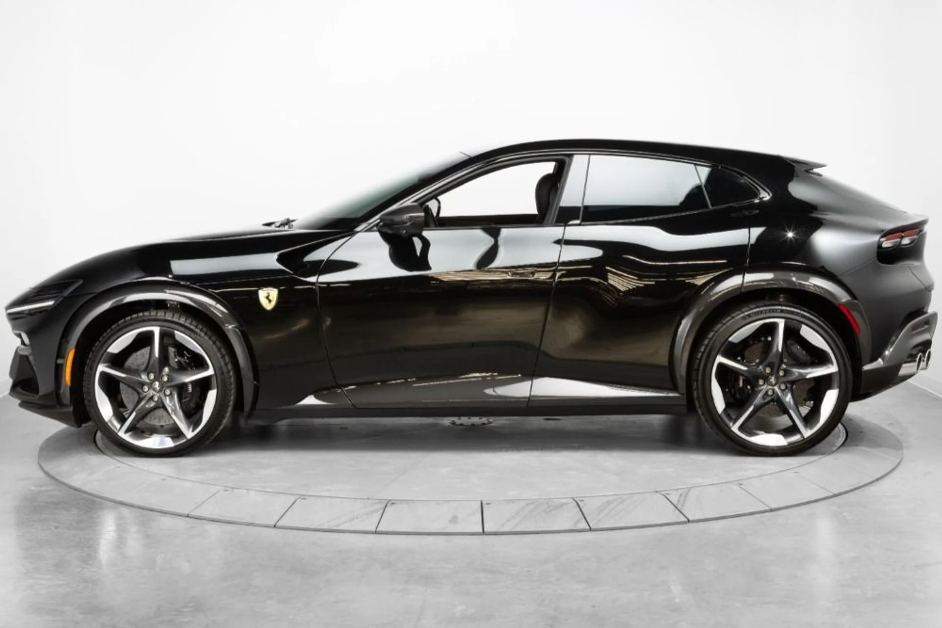 mph003_1123855979_Used_2025_Ferrari_Purosangue_ae0f78dae0