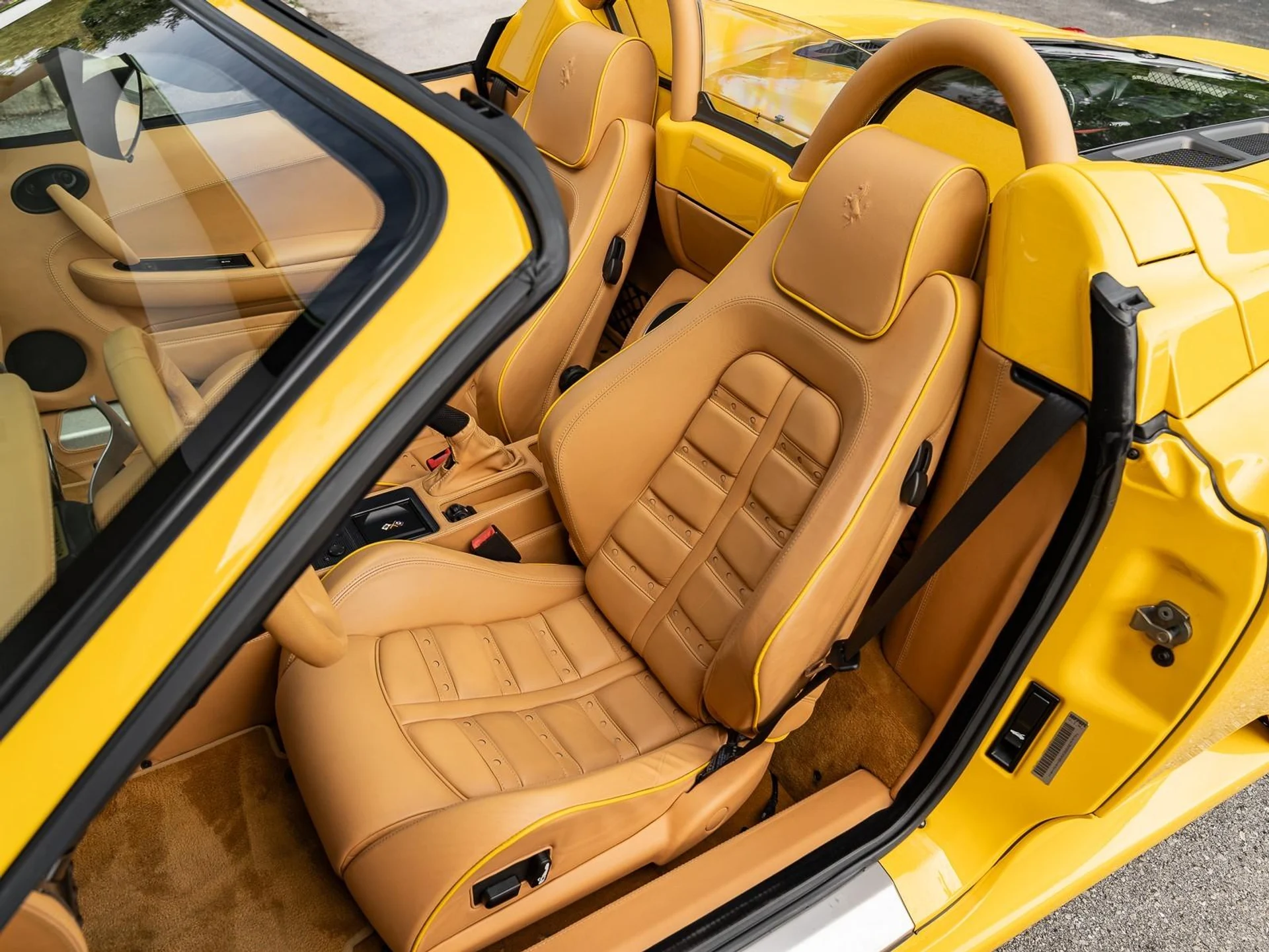 mph003_1123870014_Used_2005_Ferrari_430_Spider_1759514709_ec08943e41
