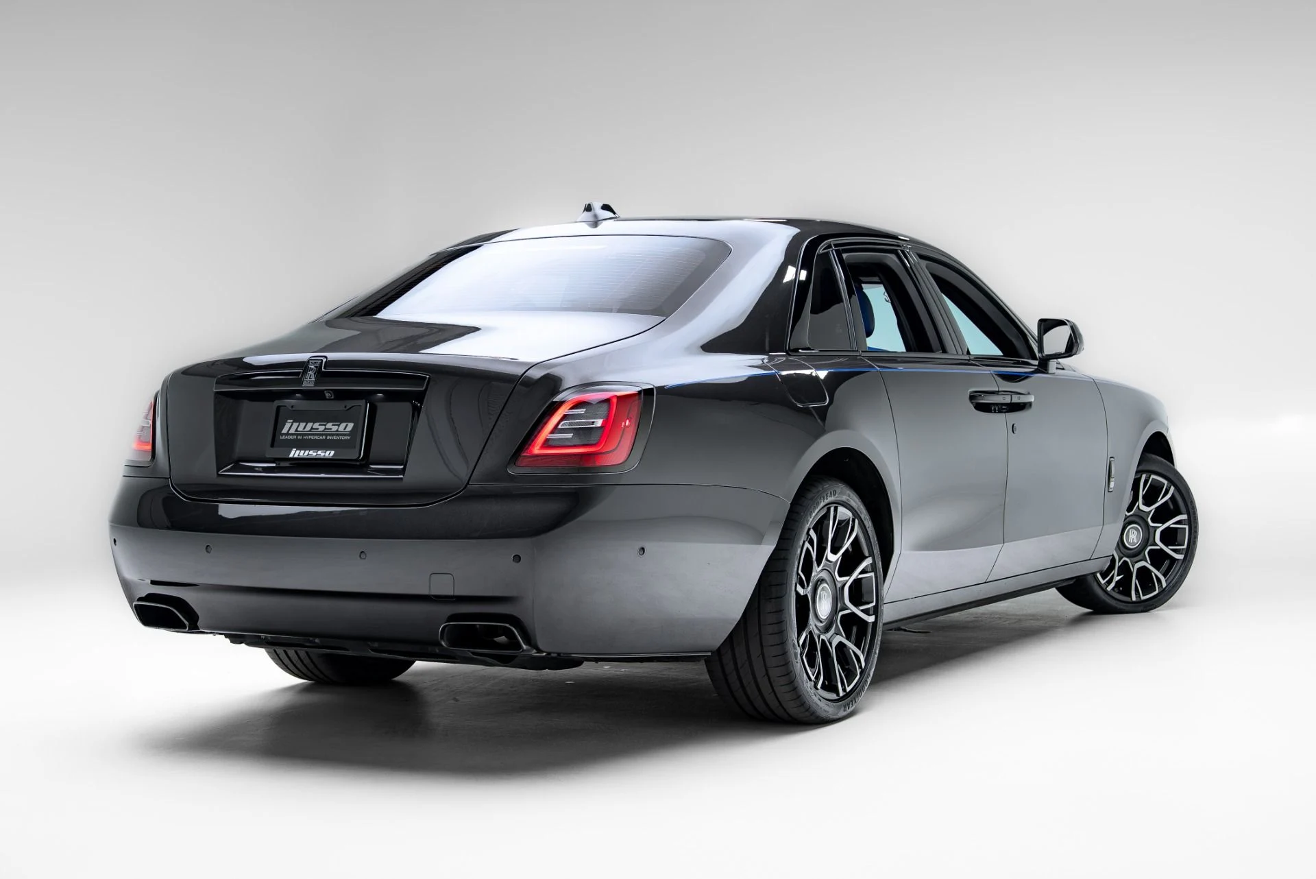 mph003_112772745_Used_2023_Rolls_Royce_Black_Badge_Ghost_1776470002_7b056f4664