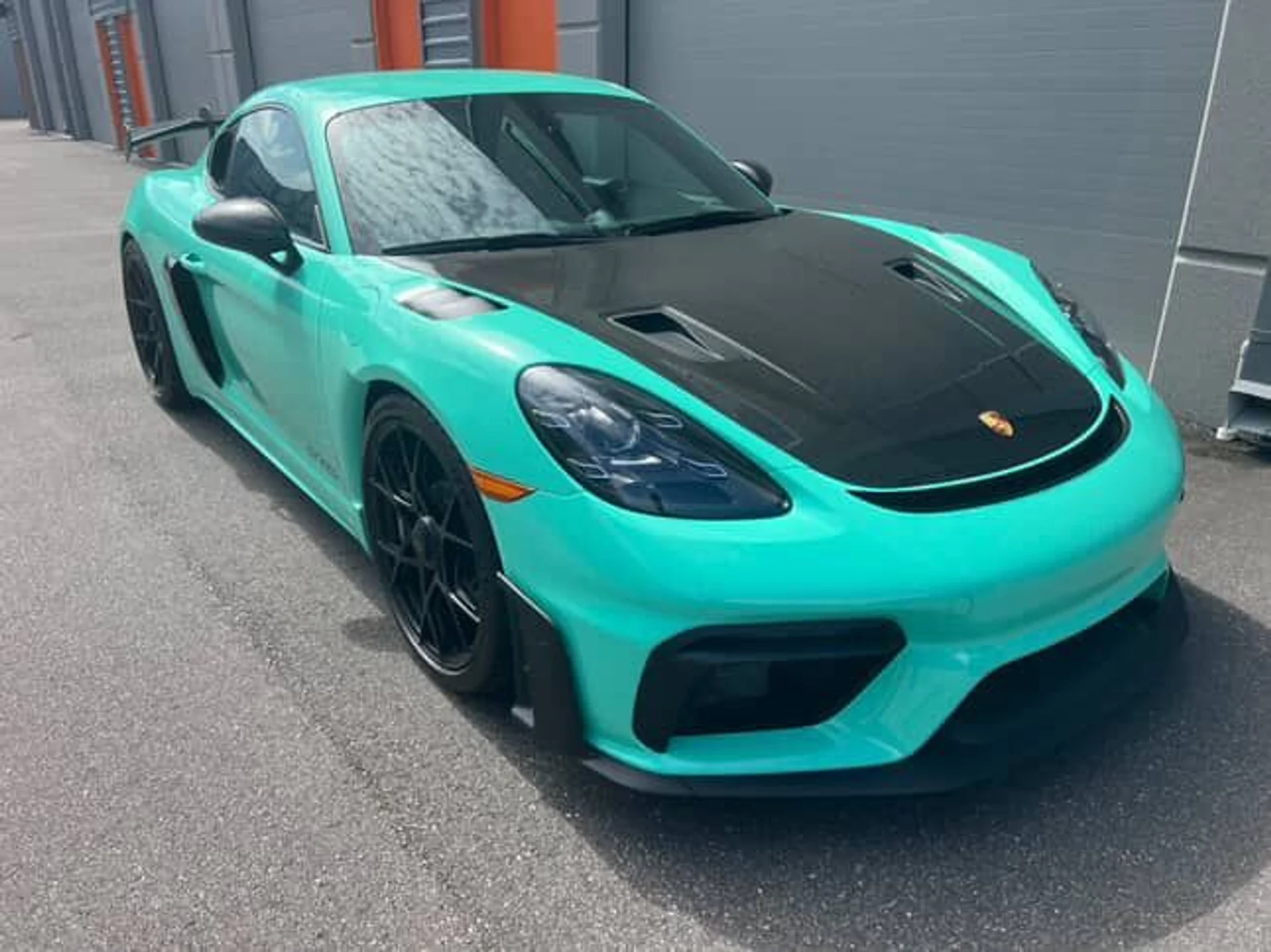 mph003_1129423244_Used_2024_Porsche_718_Cayman_GT_4_RS_1753399108_9cc49f75b1