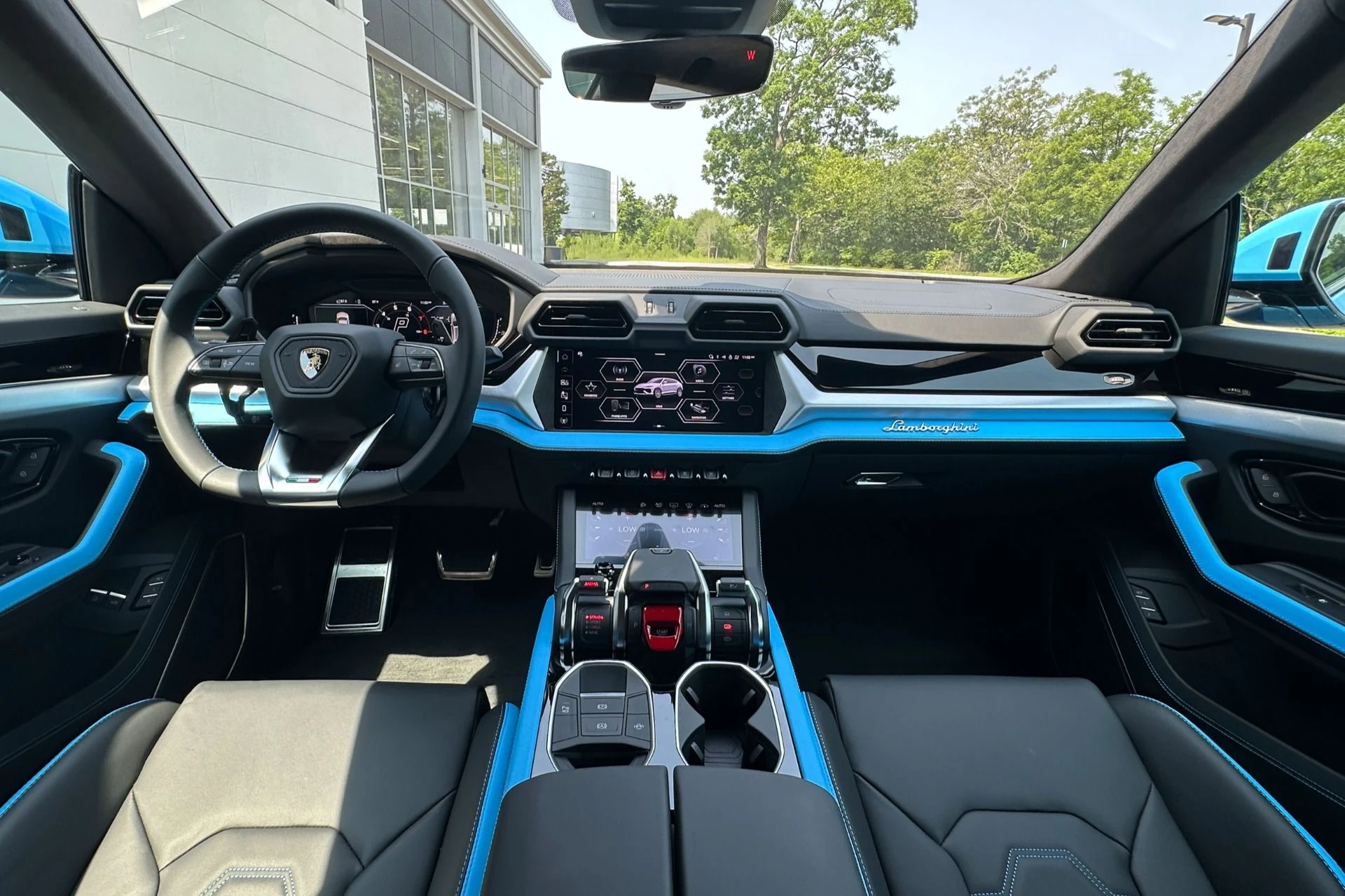mph003_1133701479_New_2026_Lamborghini_Urus_SE_1782998768_ece88961e4