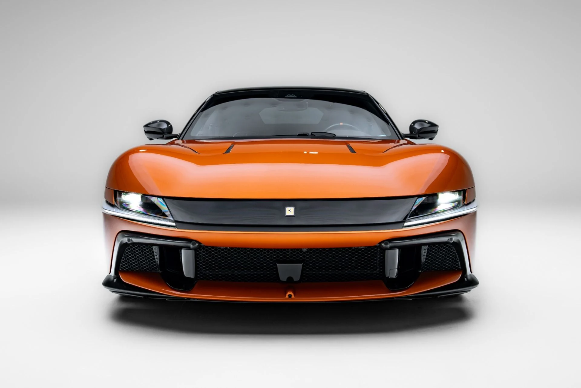 mph003_1139362578_Used_2025_Ferrari_12_Cilindri_1778528094_45ba2590fc