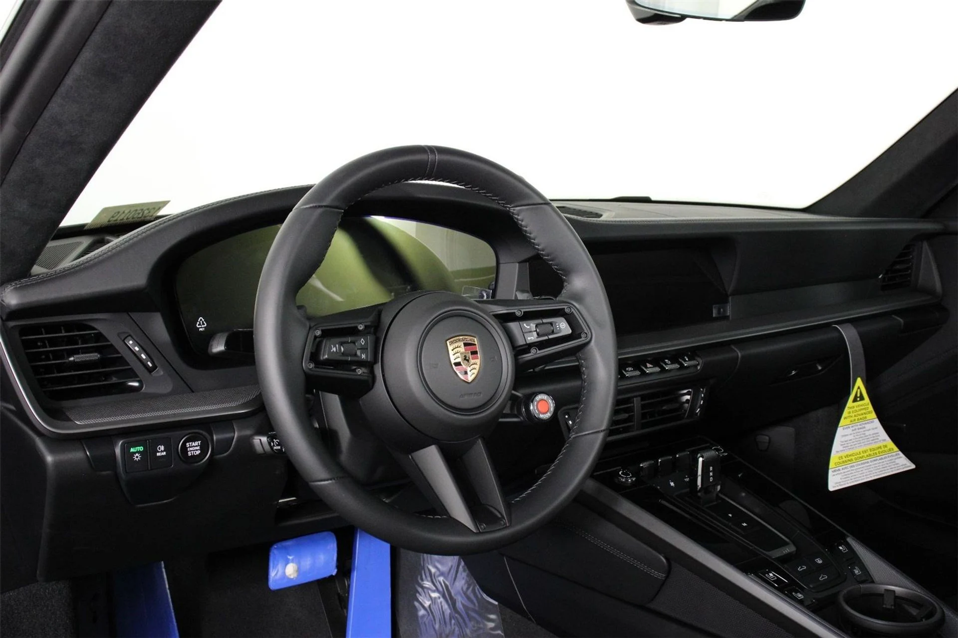 mph003_114695042_49447f2dd13043e69435f01501b1e780_f95a1109c4