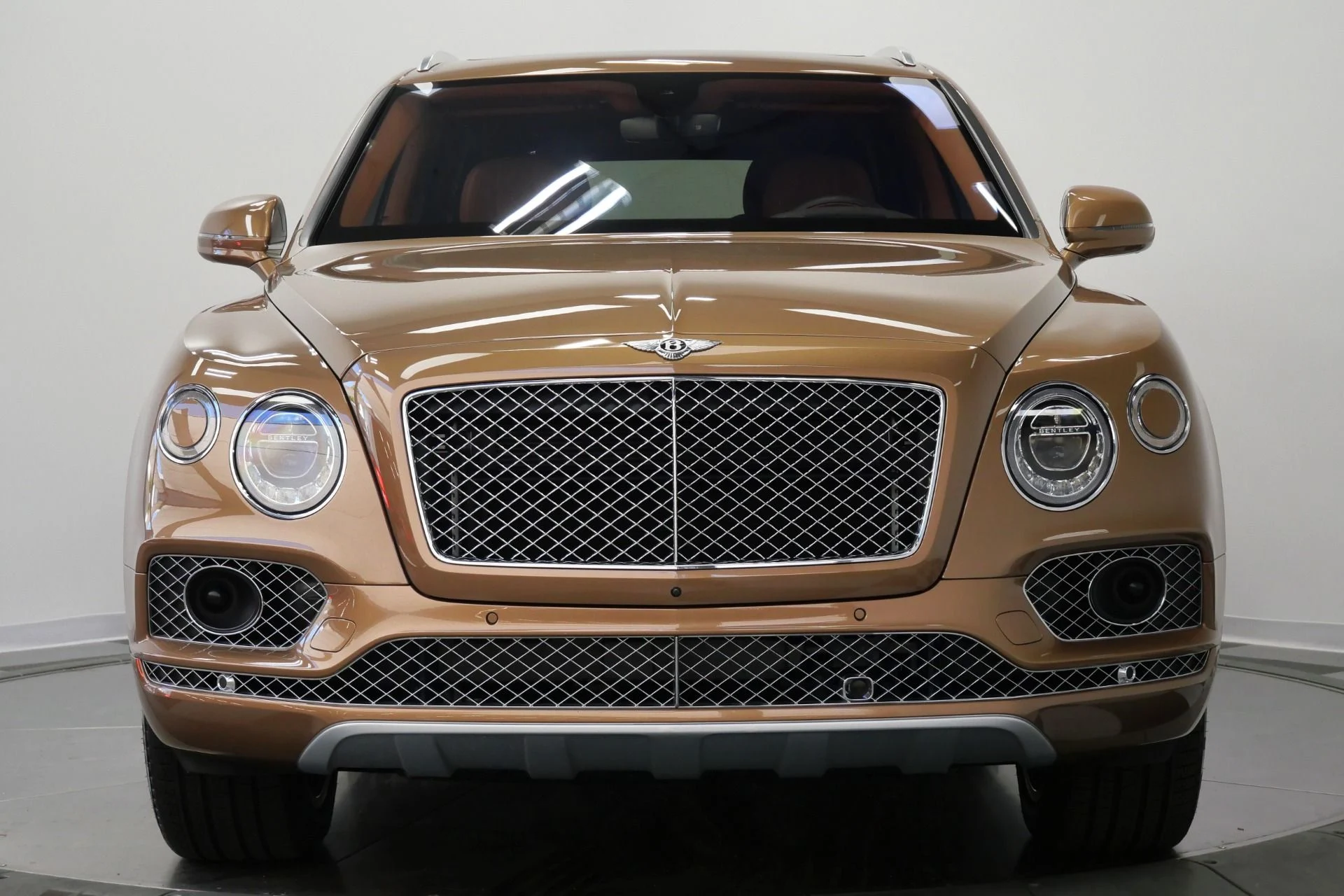 mph003_1161792362_Used_2017_Bentley_Bentayga_W12_Four_Seat_Comfort_Specification_with_Rear_Console_1776956660_f2a7ce8328