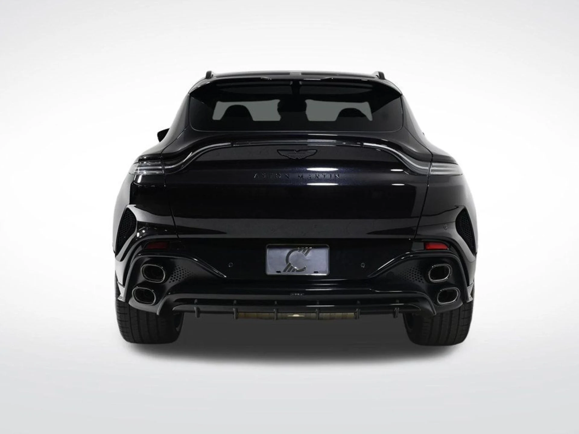 mph003_1186243569_new_2026_aston_martin_dbx_sawd_11350_22964208_4_1024_8819820667