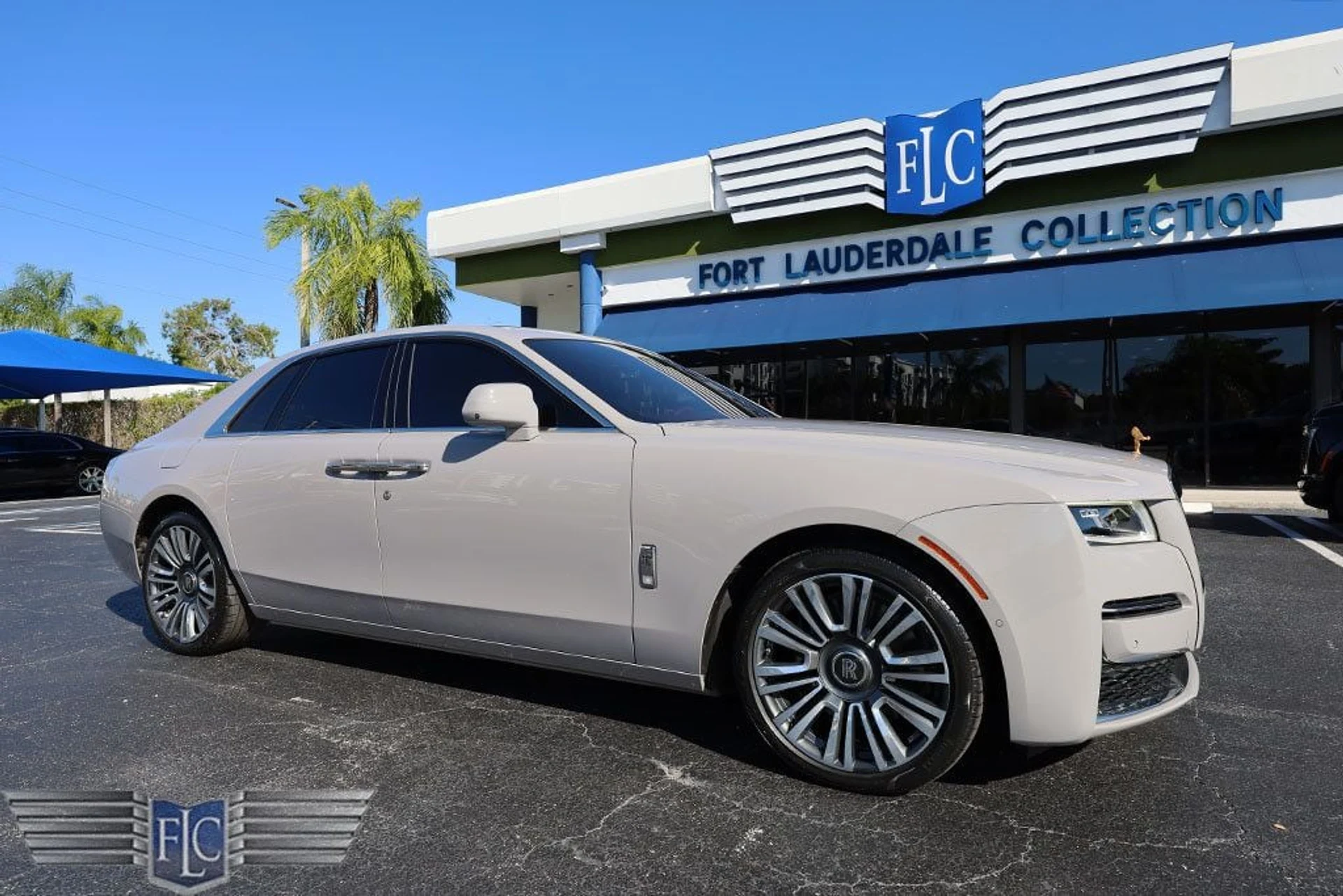 mph003_1189191732_used_2021_rolls_royce_ghost_sedan_6305_22950385_4_1024_403ce9d601