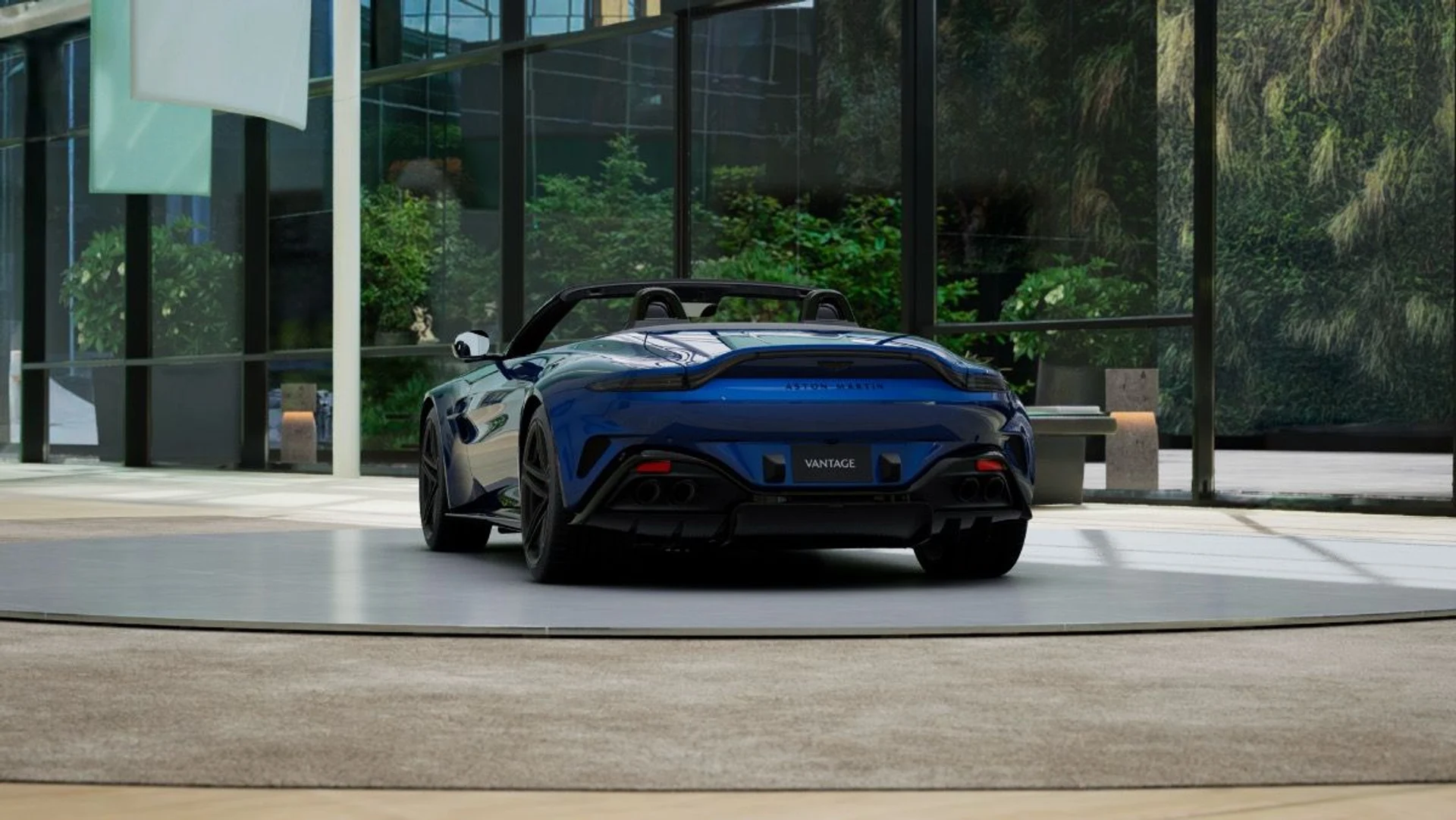mph003_1198718073_New_2026_Aston_Martin_Vantage_Roadster_1790019077_673afd09ea