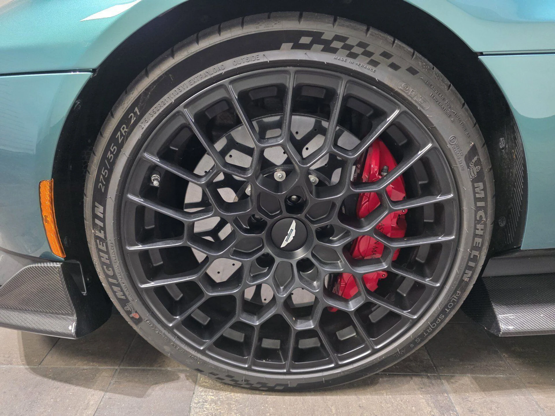 mph003_1202145167_8d8cbfb02da5b73658008372cef900b8_382475263b