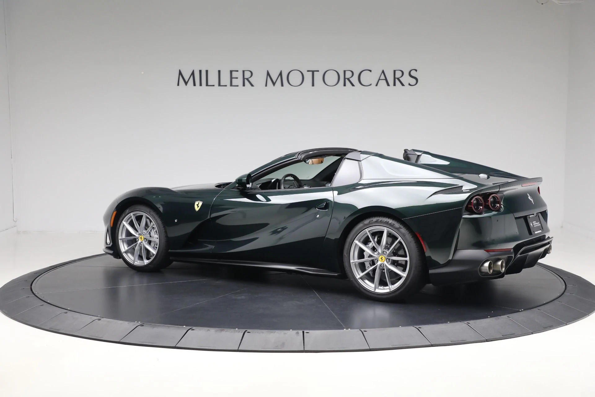 mph003_1204133739_Used_2021_Ferrari_812_GTS_e2715a470b