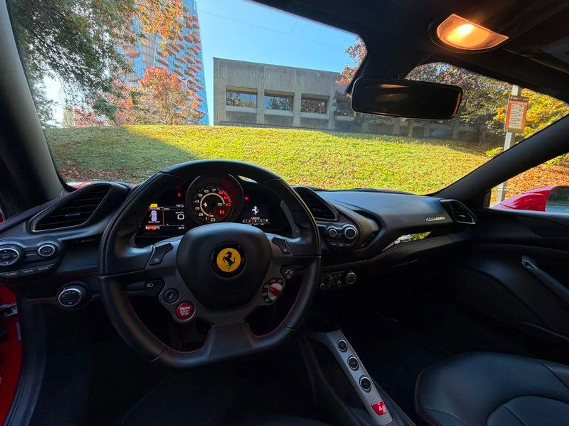 mph003_1206686212_39332764_01183_2018_ferrari_488_gtb_004_e47b585009