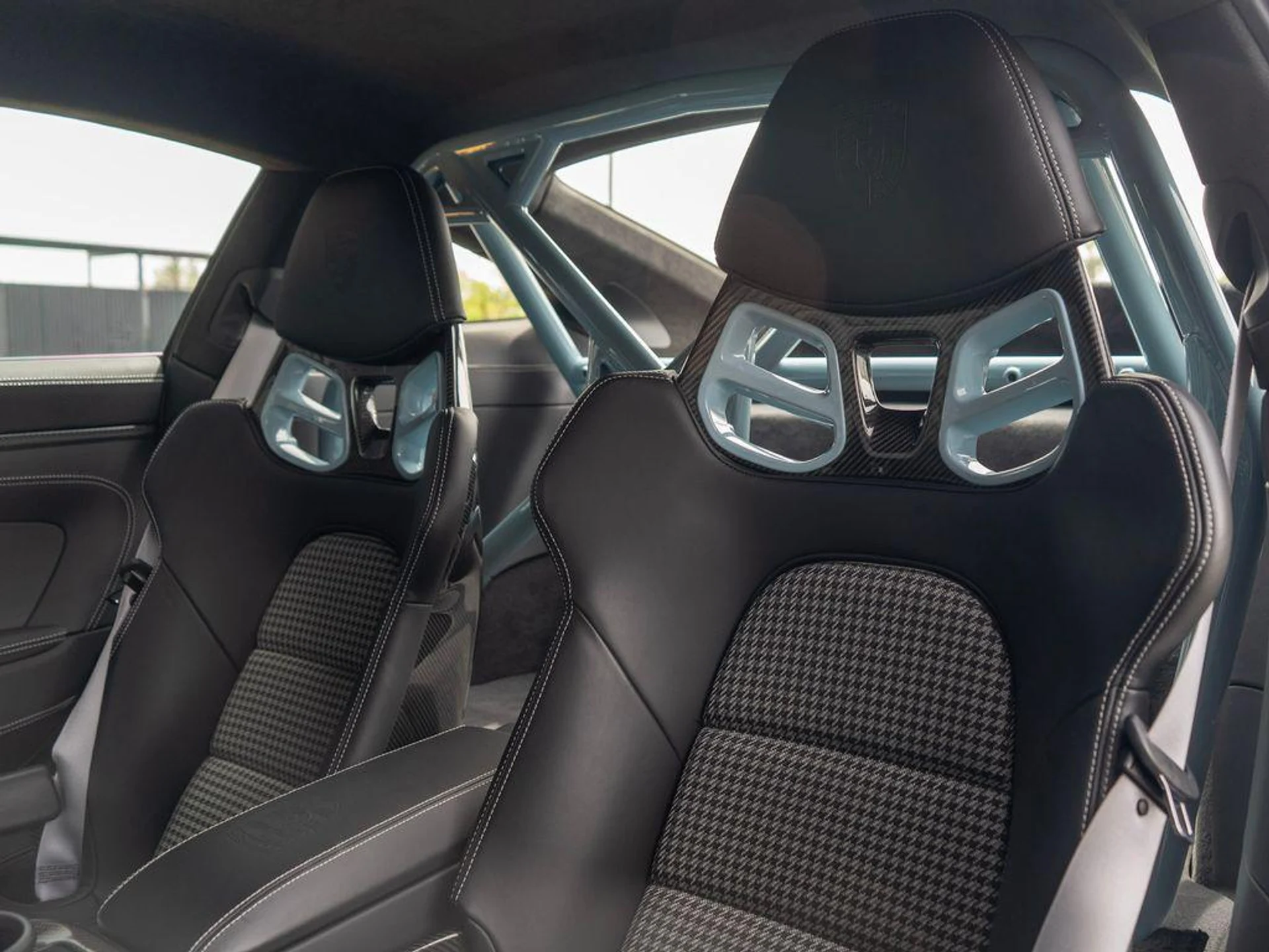 mph003_1208482279_w_Y7j_H1n_Uqxep_B_Zt_Oq_F0_NX_9o_Ic_E_64e46cbca8