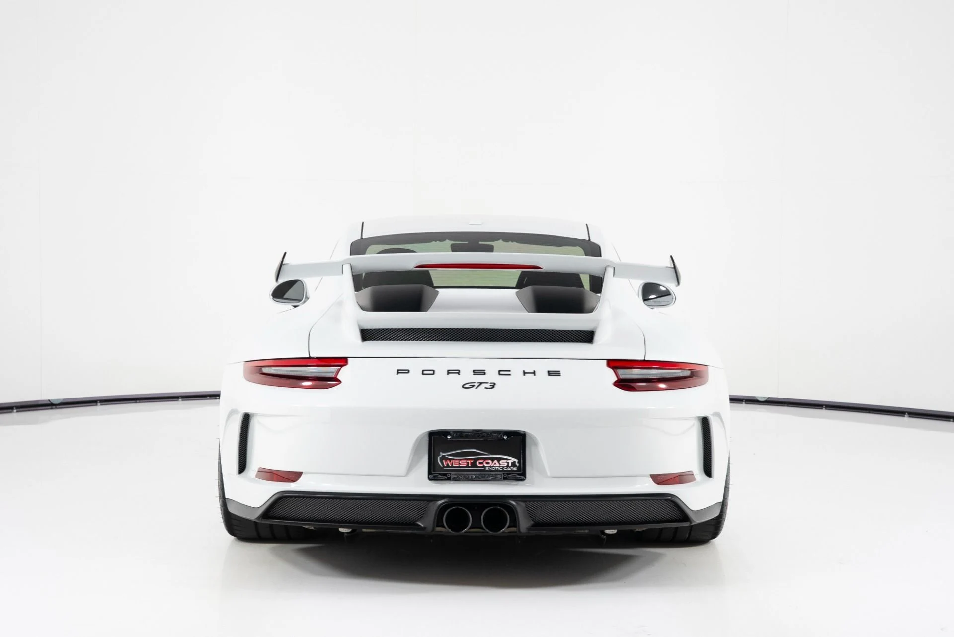 mph003_1215630960_Used_2018_Porsche_911_GT_3_1758566951_5e5049de84