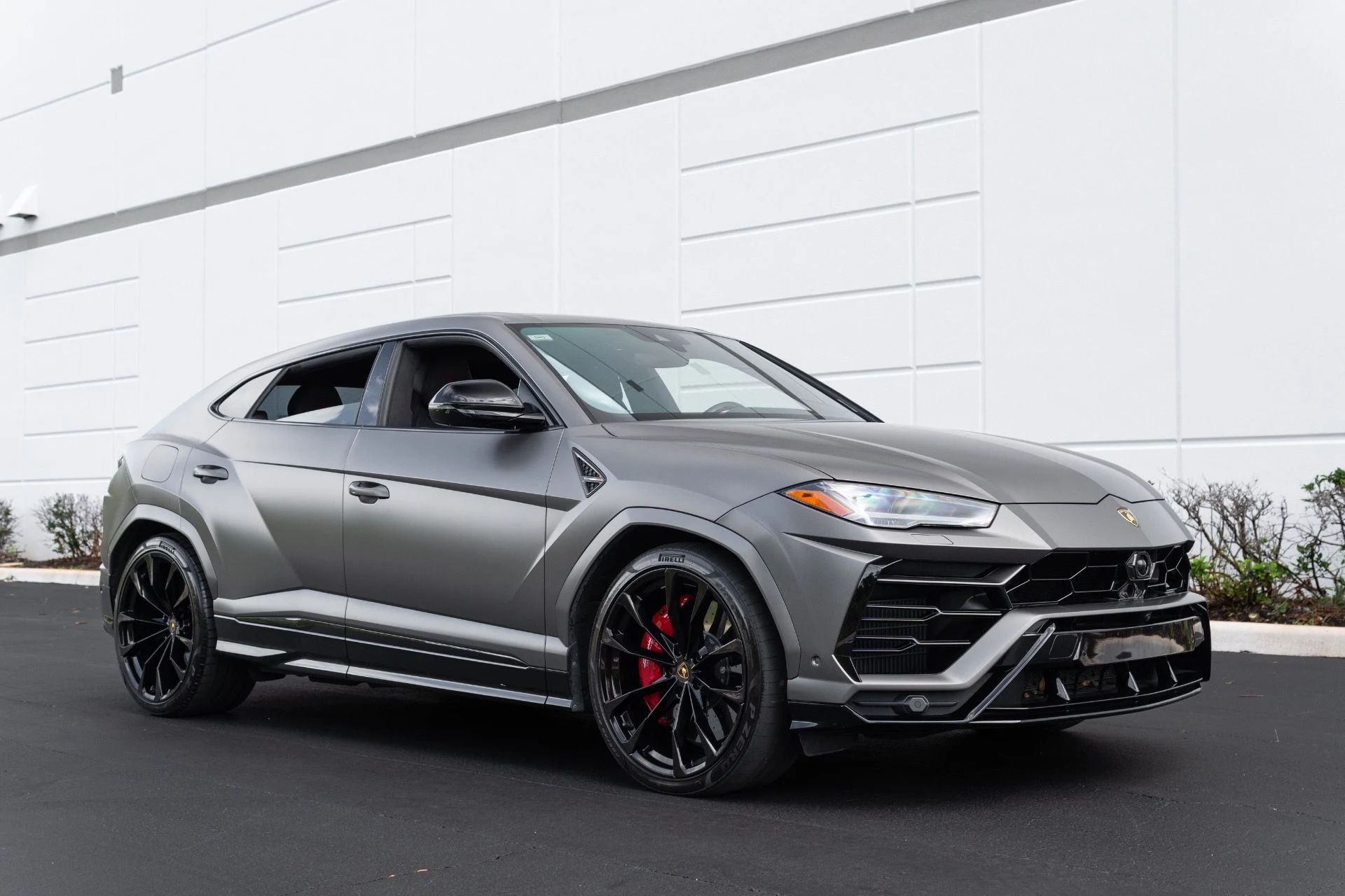 mph003_1229300734_Used_2022_Lamborghini_Urus_1773951394_19c57c22c0