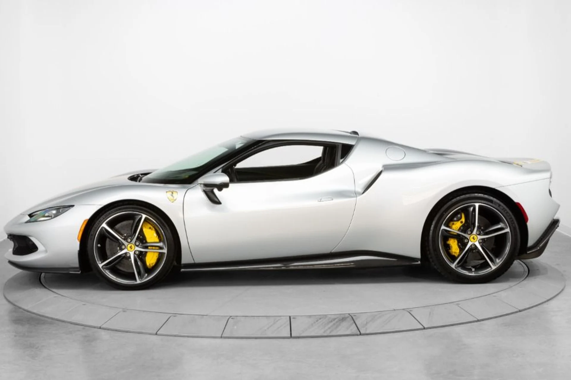 mph003_1240918875_Used_2024_Ferrari_296_GTB_1d80ef6f9f