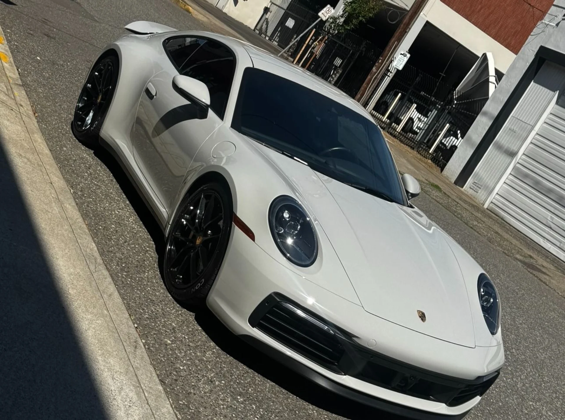 mph003_1250596967_Used_2020_Porsche_911_Carrera_S_1760113246_b68e8aaaeb