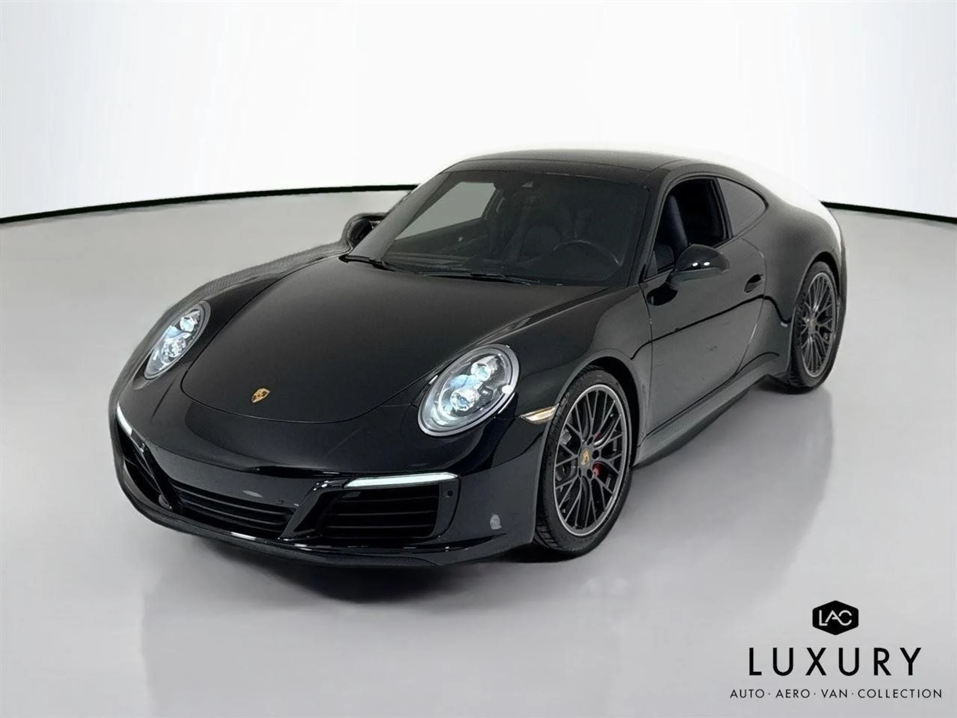 mph003_126170327_f13ba47a677b2bdeede17c1cb3534f16_077c989535