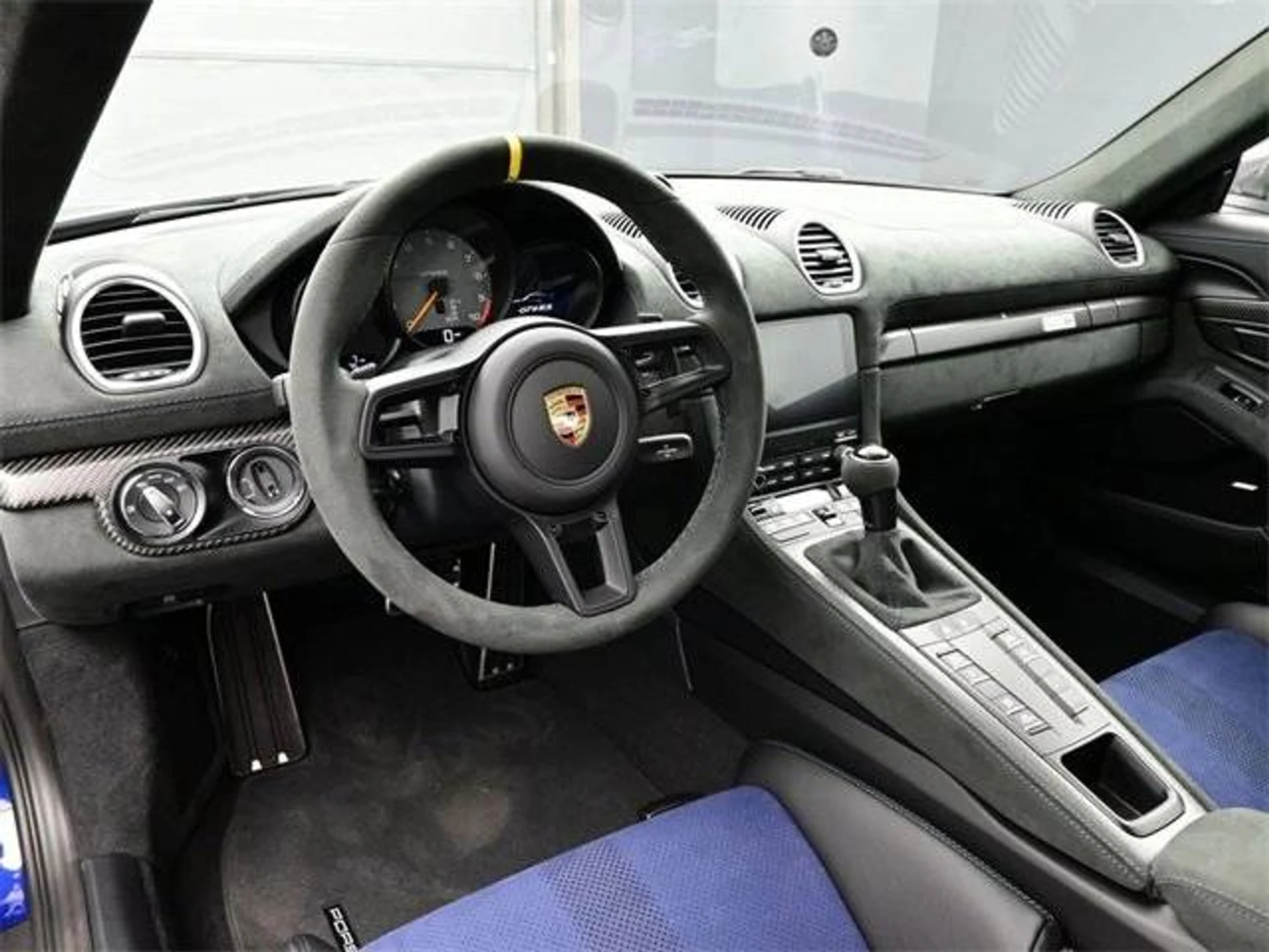 mph003_1278575196_fffbbb9f73b22451d356b536dd1b3021x_470827d700