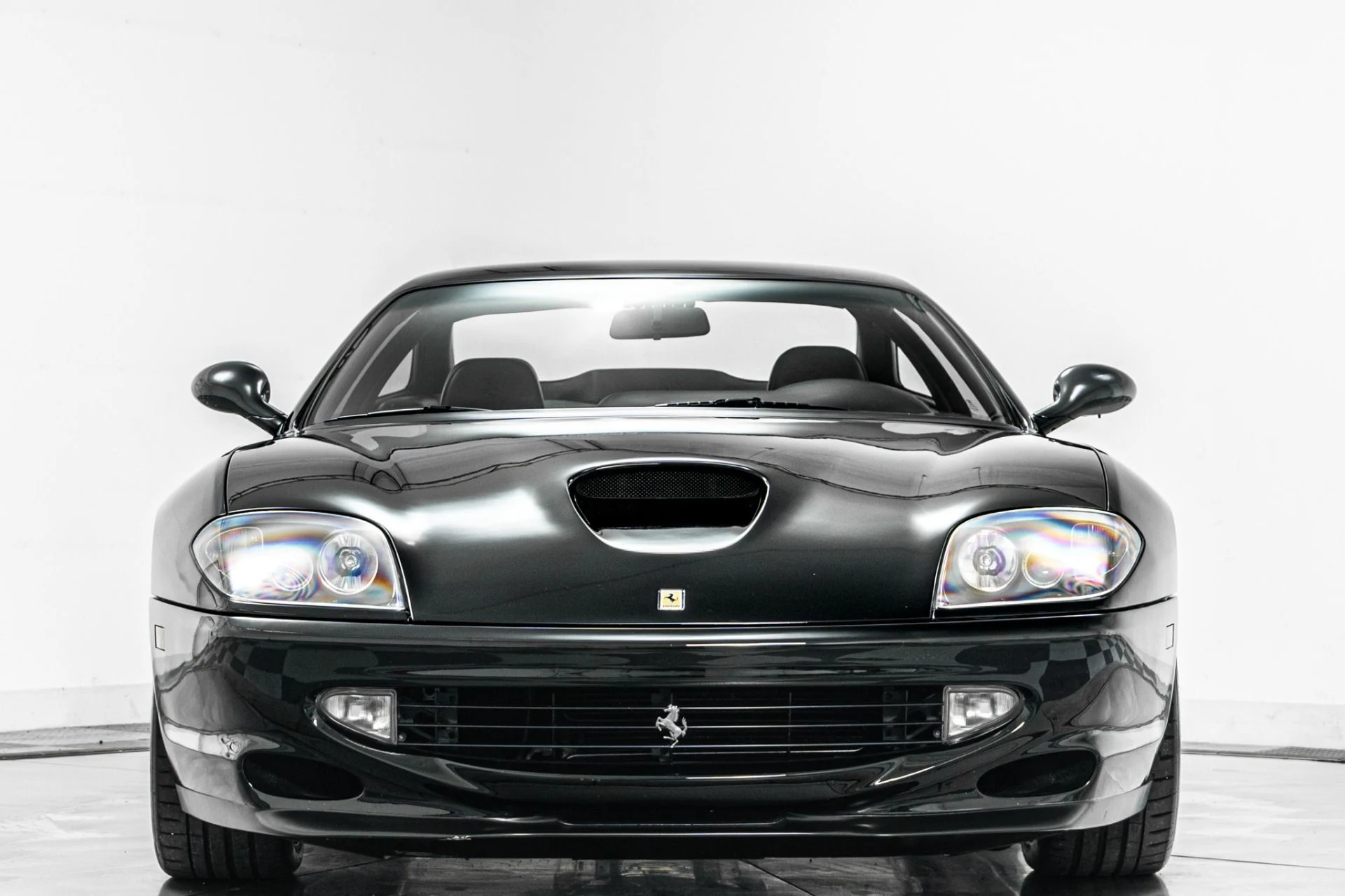 mph003_1282405790_Used_1998_Ferrari_550_Maranello_6_Speed_Manual_Low_Miles_1784843159_0410670410