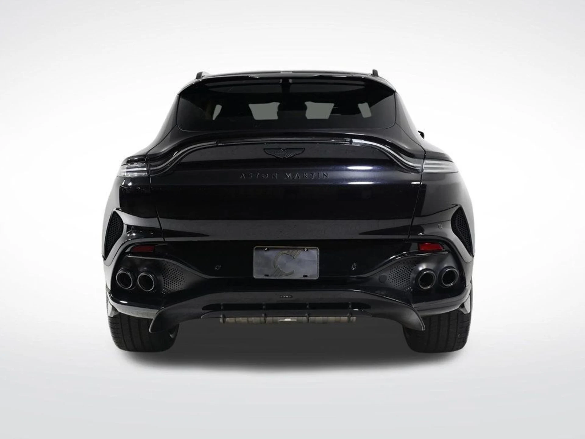 mph003_1283489860_new_2026_aston_martin_dbx_707awd_11350_22969436_4_1024_6fa9ef416e
