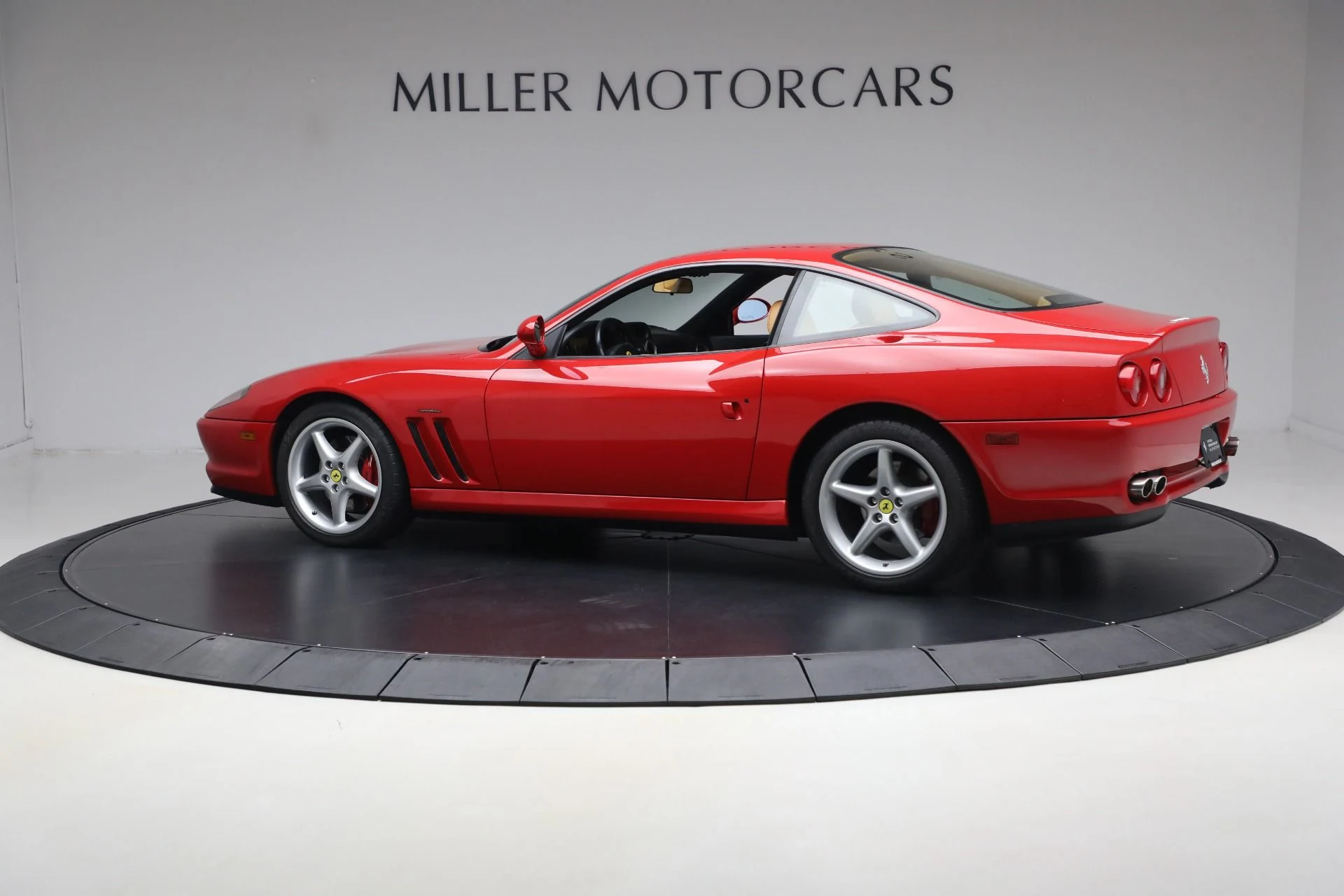 mph003_1299750395_Used_2000_Ferrari_550_Maranello_1789139800_b3f225408f