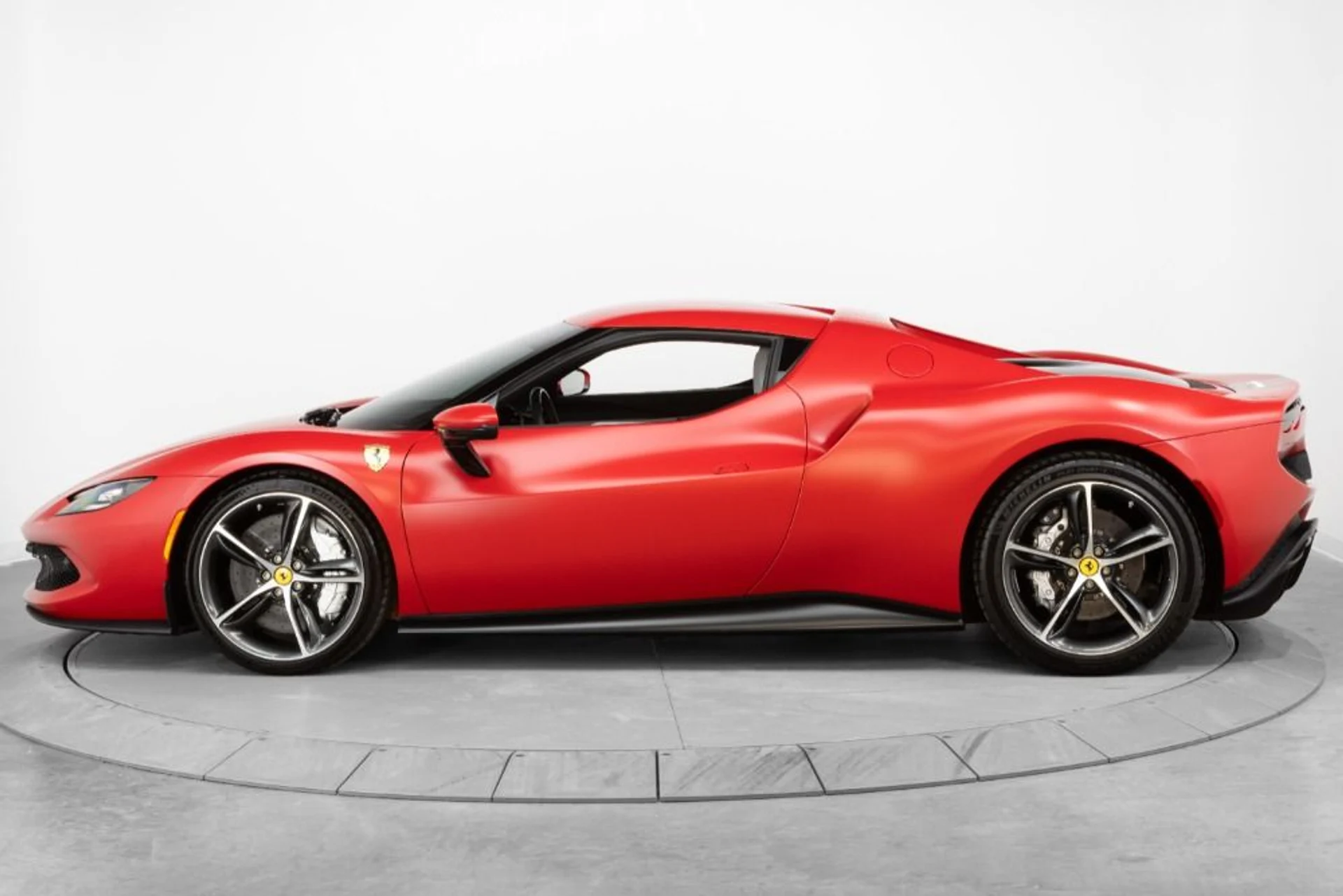 mph003_1312740674_Used_2024_Ferrari_296_GTB_1771011273_adb947ab31