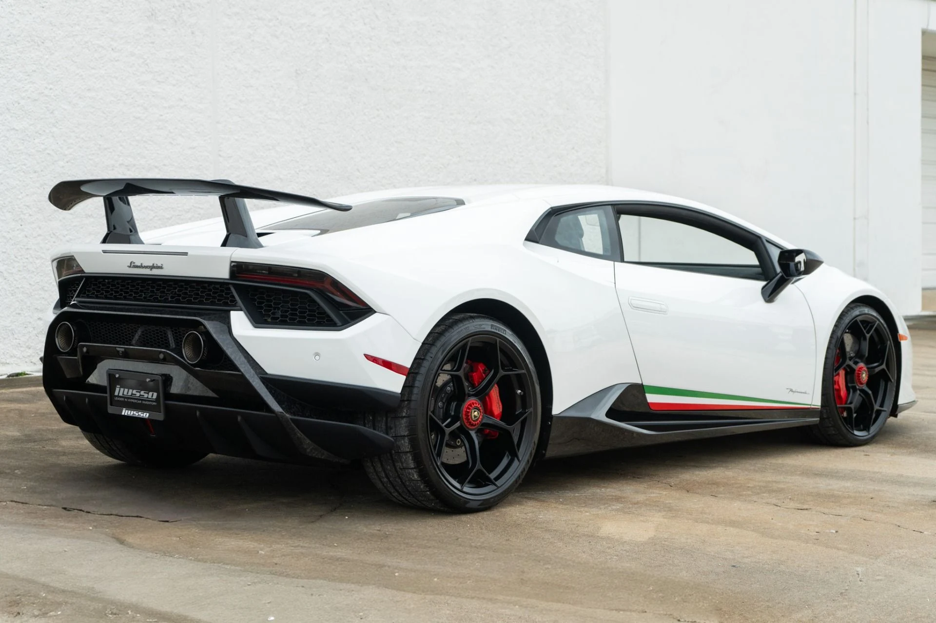 mph003_131381616_Used_2018_Lamborghini_Huracan_LP_640_4_Performante_1784069470_e7529f5cb8