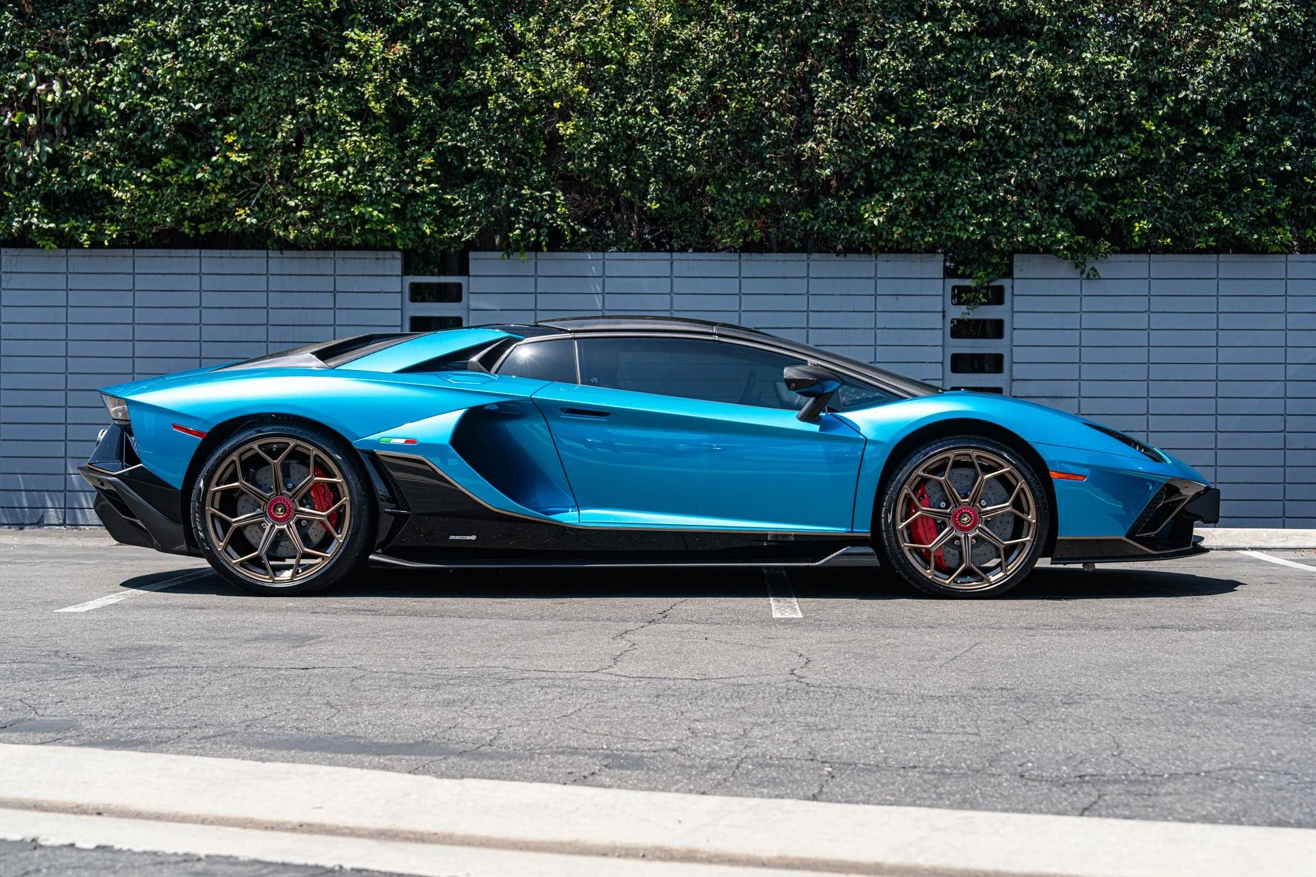mph003_1316041677_Used_2022_Lamborghini_Aventador_LP_780_4_Ultimae_1755037008_6f419ad581