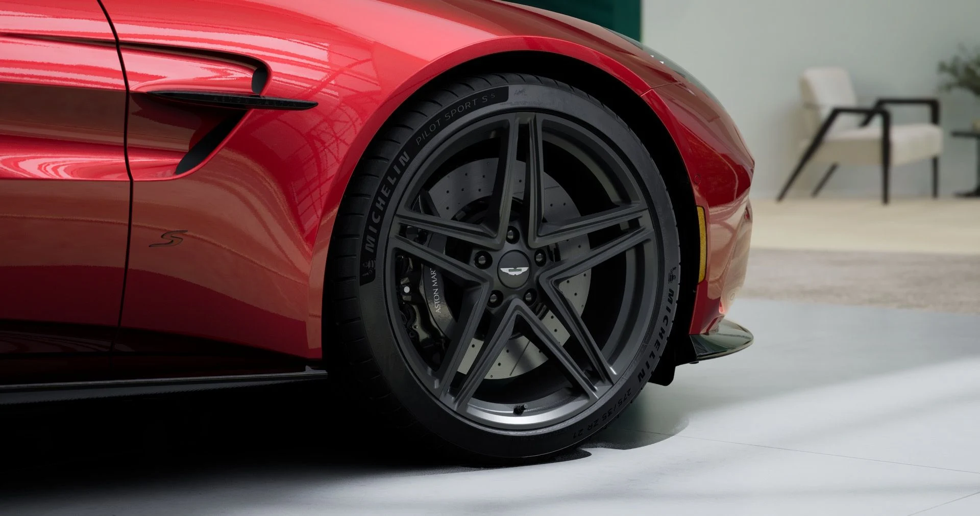 mph003_1316873328_New_2026_Aston_Martin_Vantage_S_Roadster_1790947306_b81618ee15