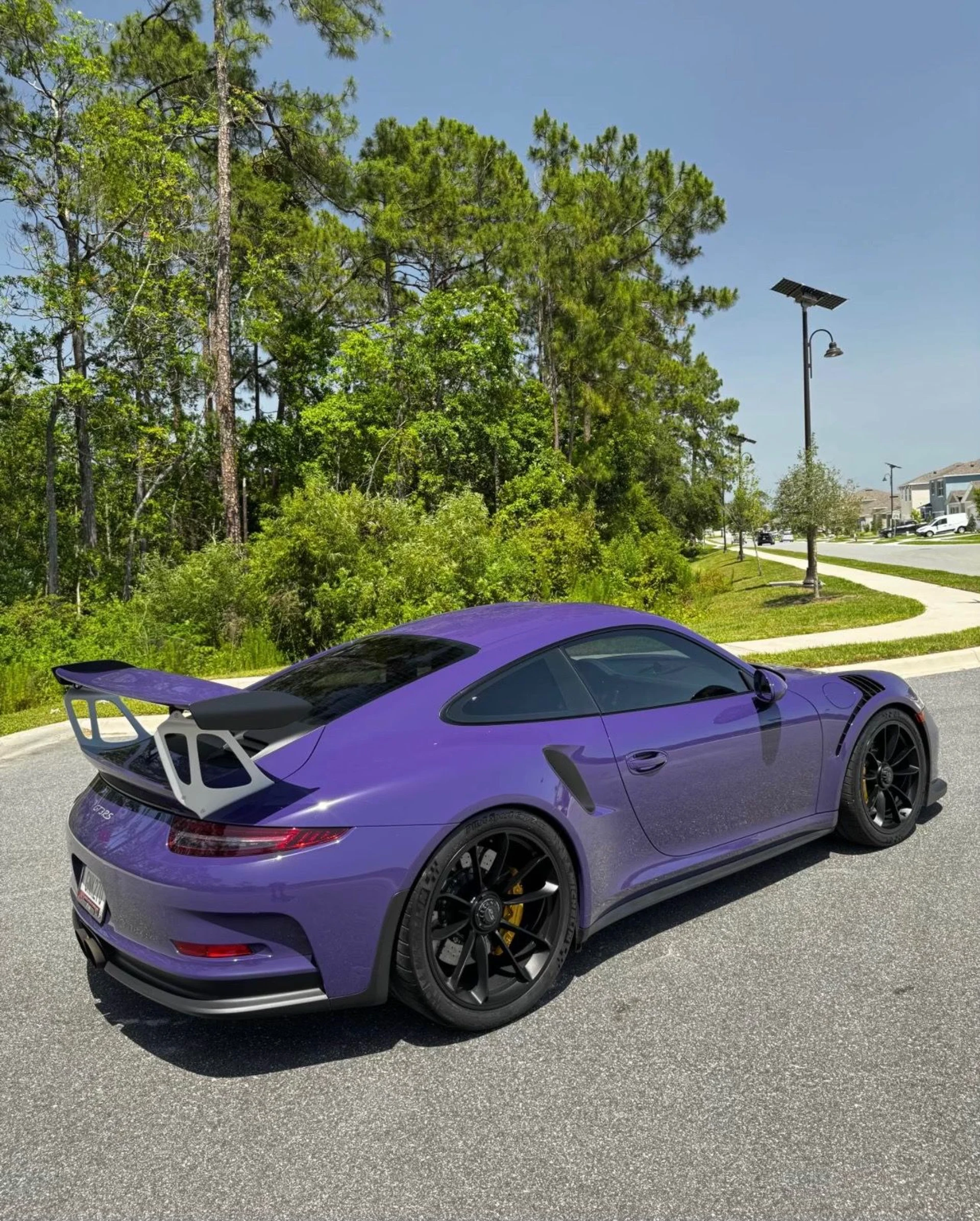 mph003_1316975808_Used_2016_Porsche_911_GT_3_RS_1754414990_5f889b8ba2