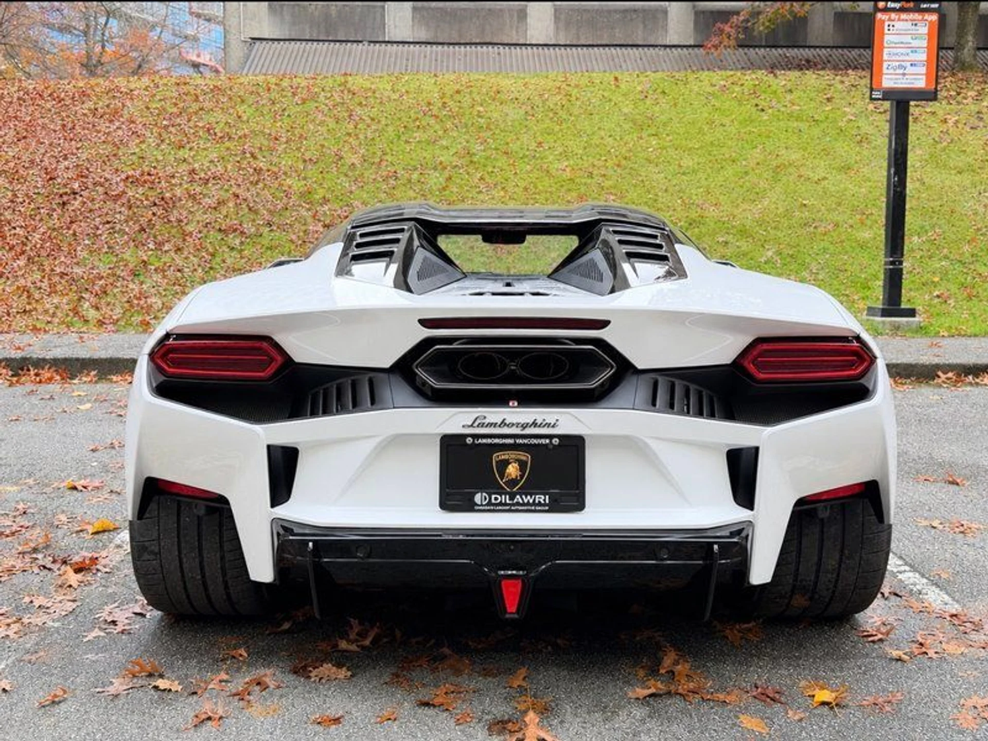 mph003_1341669011_39399275_00334_2026_lamborghini_temerario_004_512c33cfcb