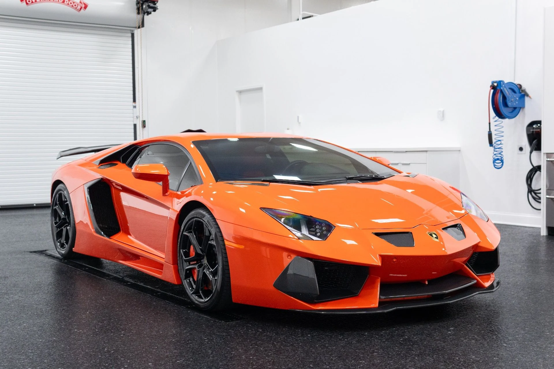 mph003_1342012968_Used_2012_Lamborghini_Aventador_LP_700_4_1769493534_4371b21d0d