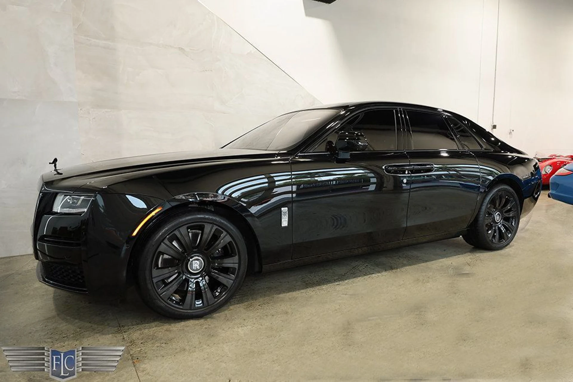 mph003_1346650205_used_2023_rolls_royce_ghost_shootingstarheadlinerilluminatedgrillilluminatedfascia_9689_21720486_4_1024_d4985b648e