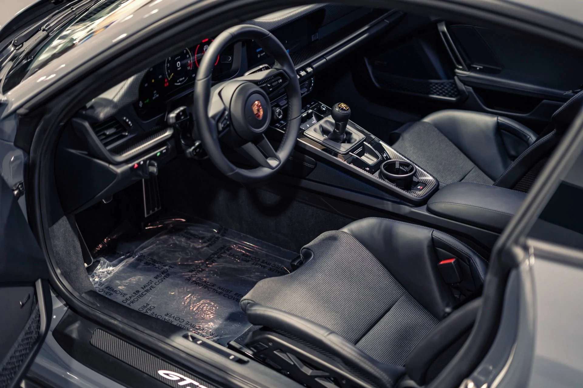 mph003_1357710681_Used_2026_Porsche_911_GT_3_Touring_Lightweight_Package_1776110091_30e0e23a4b