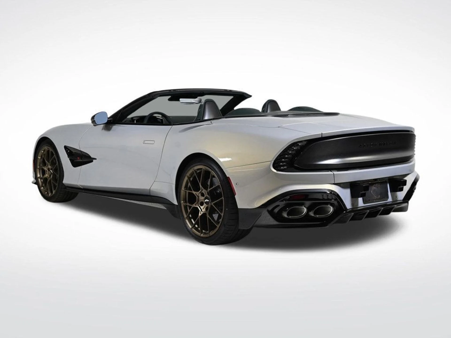 mph003_1358561389_new_2026_aston_martin_vanquish_volante_11350_22943643_3_1024_c81dcd224a