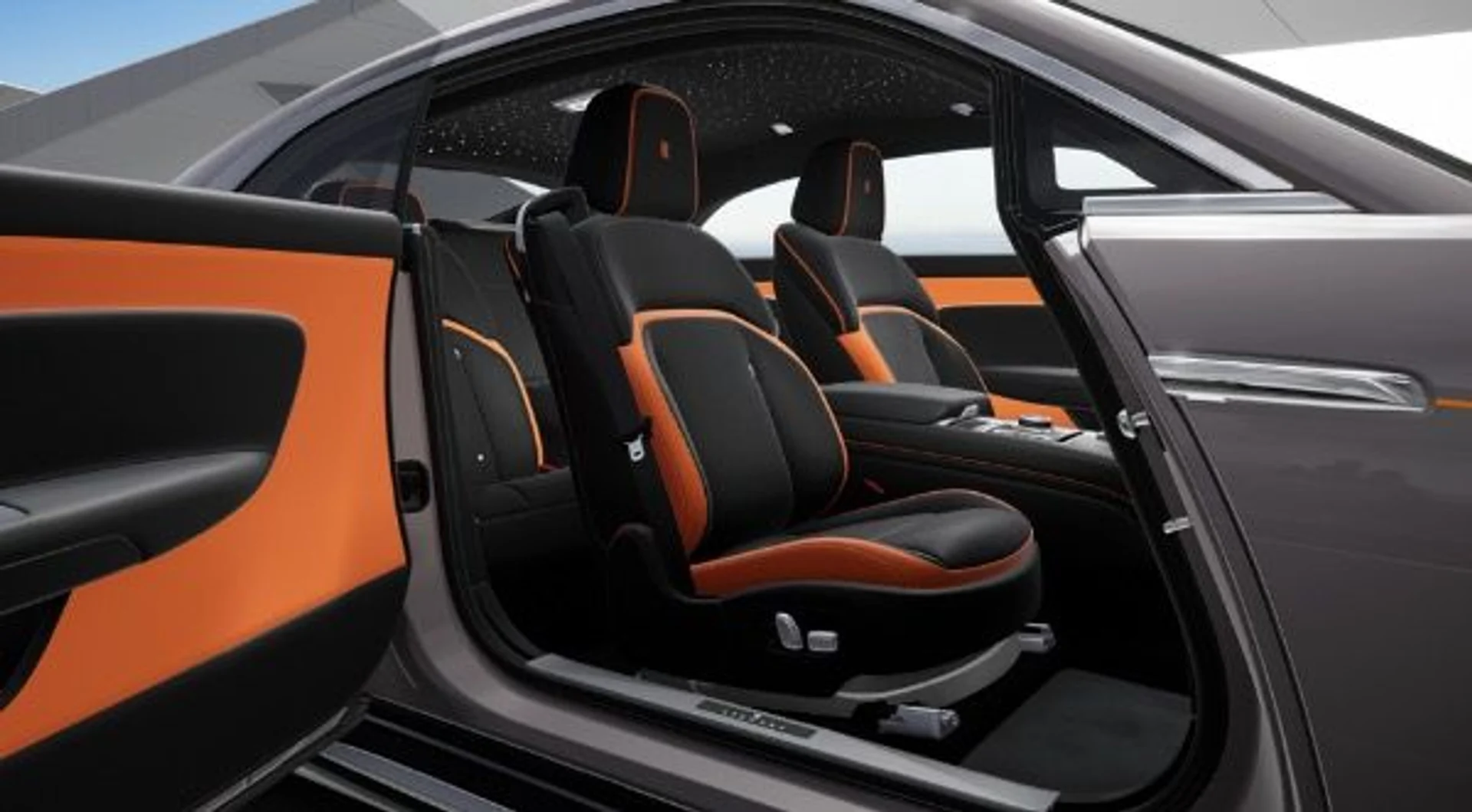 mph003_1360002692_New_2026_Rolls_Royce_Spectre_11911606c1