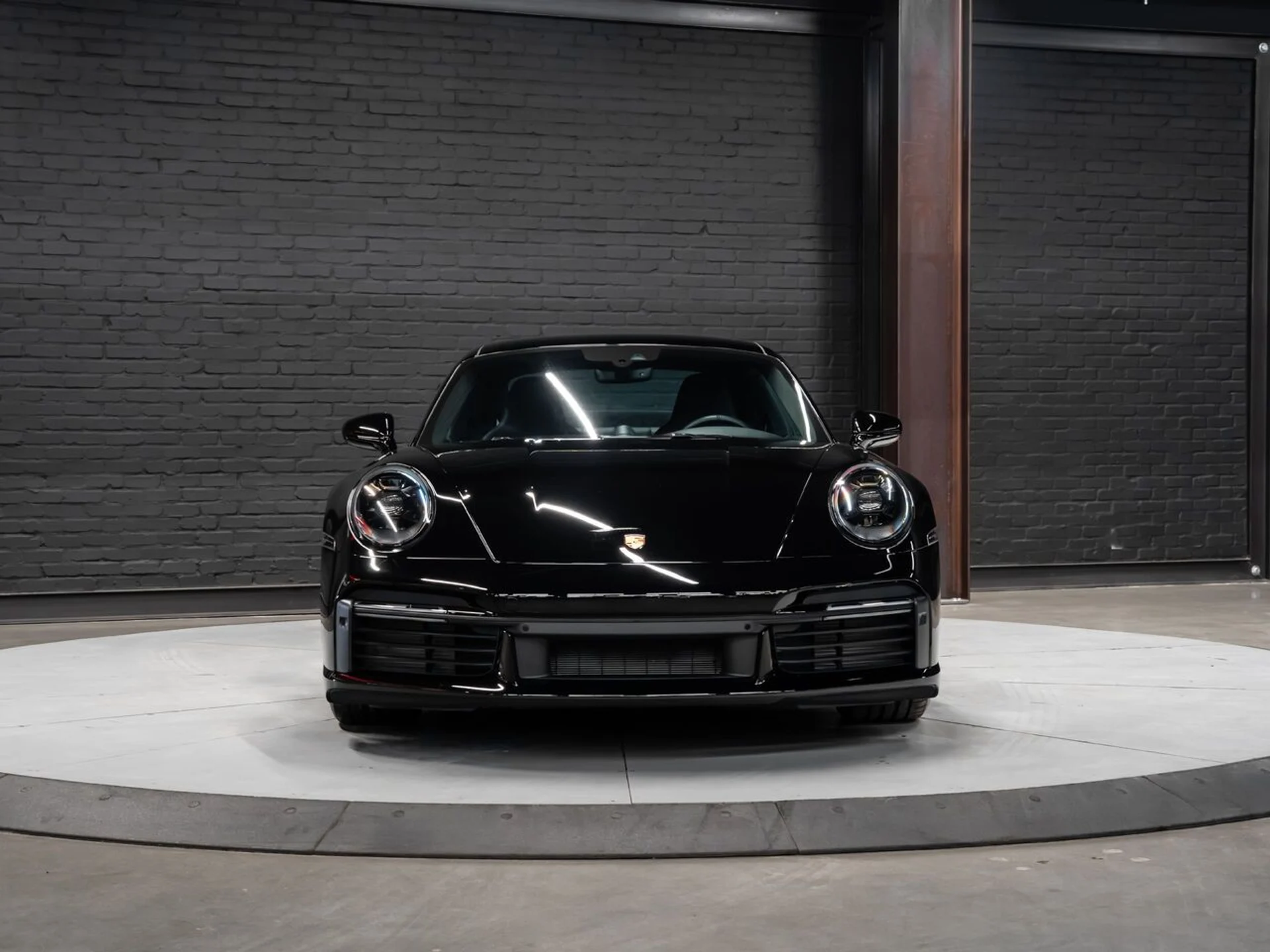 mph003_1376568077_porsche_911_2022_b09fd7cd58