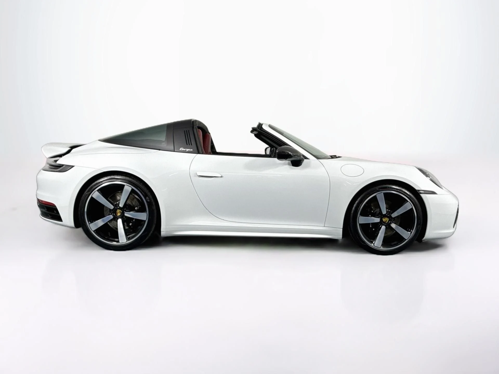 mph003_1392683644_Used_2021_Porsche_911_Targa_4_S_1789669332_e69be79a86