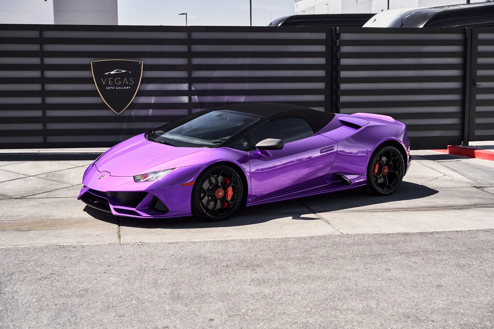 mph003_139568447_Used_2024_Lamborghini_Huracan_EVO_Base_1776733830_3a48defc01