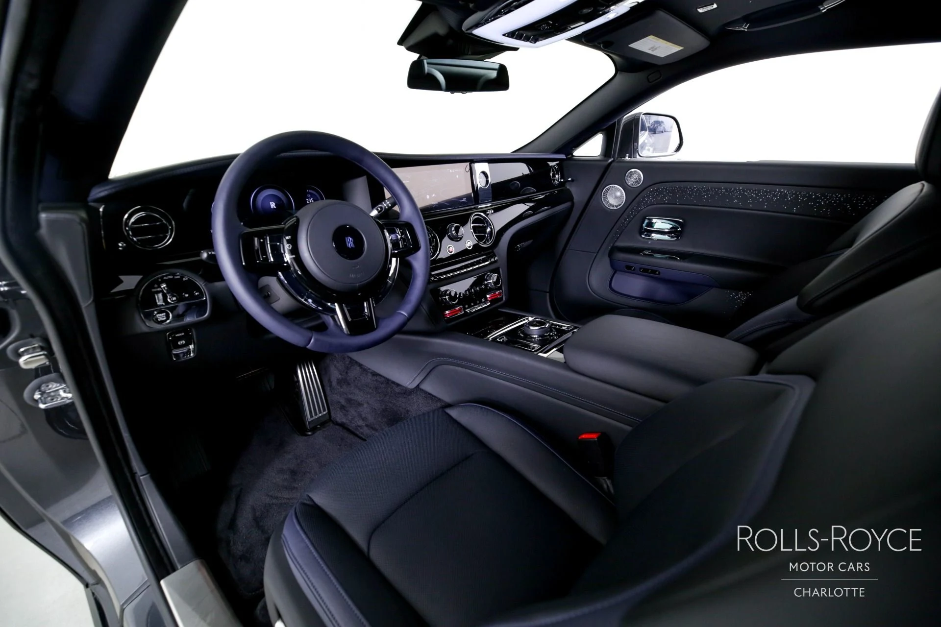 mph003_1396502970_Used_2024_Rolls_Royce_Spectre_1742932757_e6878834c9