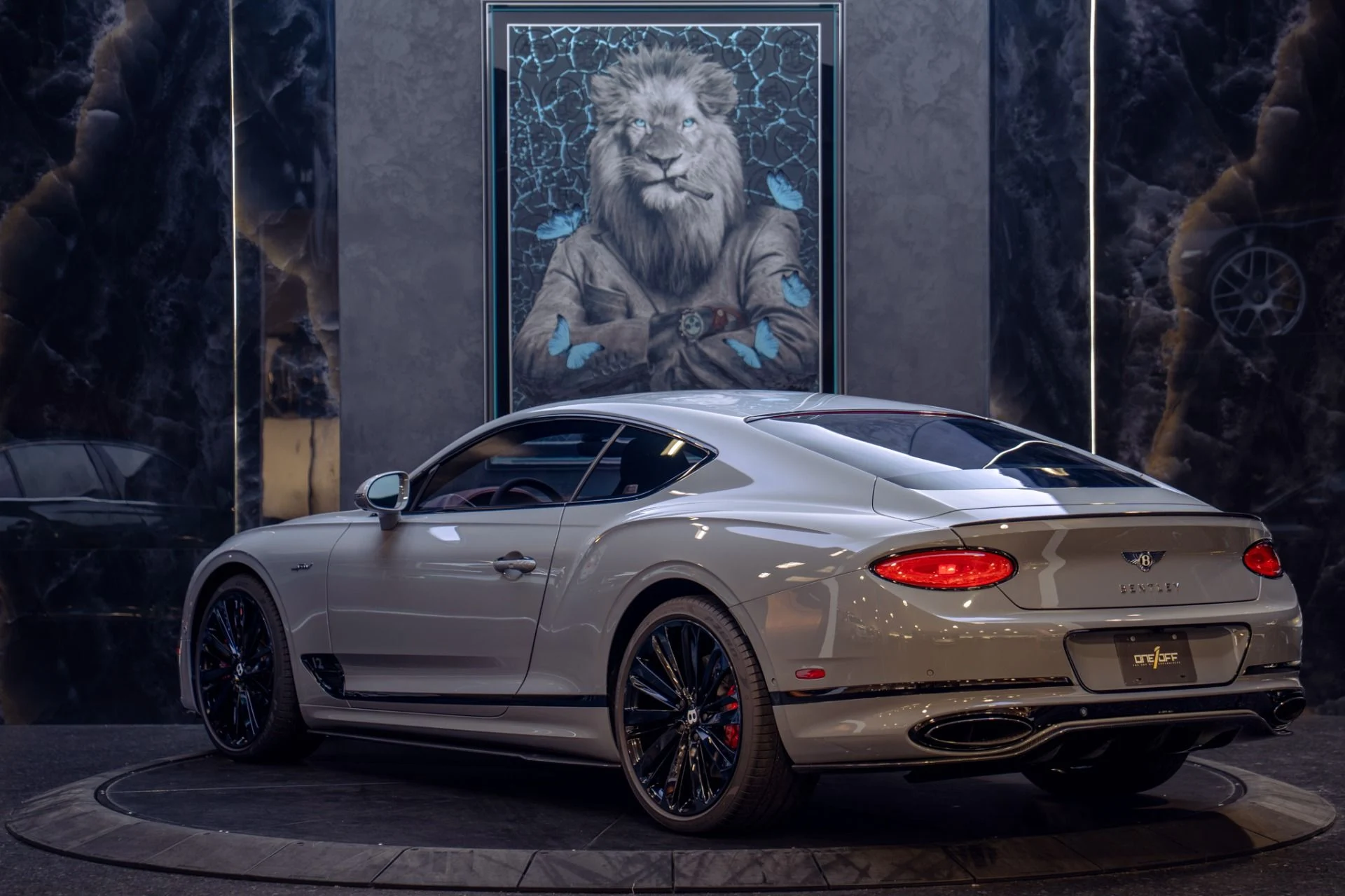 mph003_1402110242_Used_2022_Bentley_Continental_GT_Speed_in_Camrian_Grey_w_Factory_Carbon_Kit_Rotating_Display_1790791293_0c35552d18
