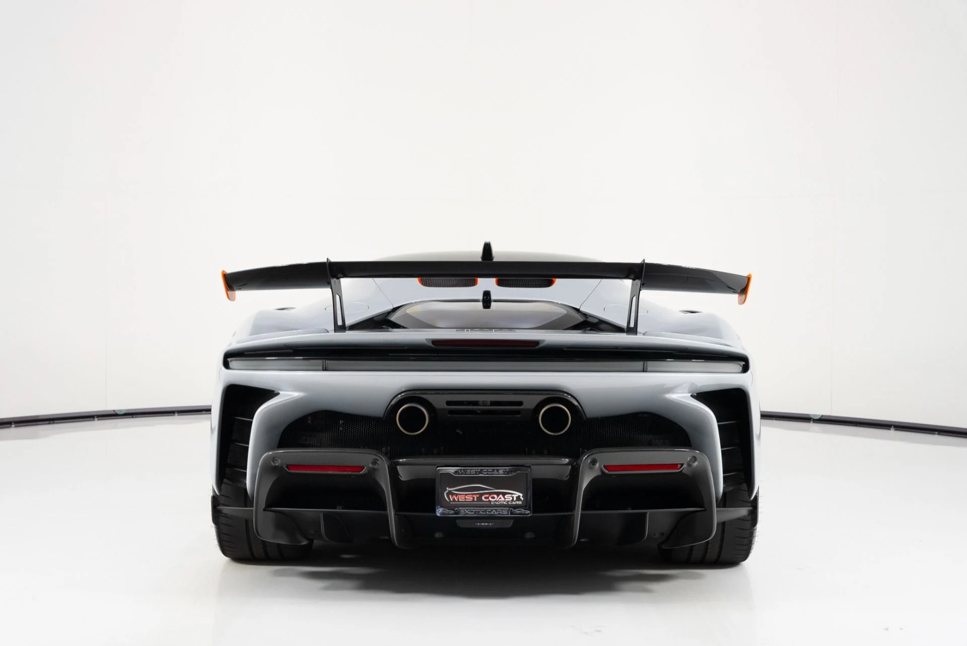 mph003_1407274664_Used_2024_Ferrari_SF_90_XX_1757543665_73f95061ed