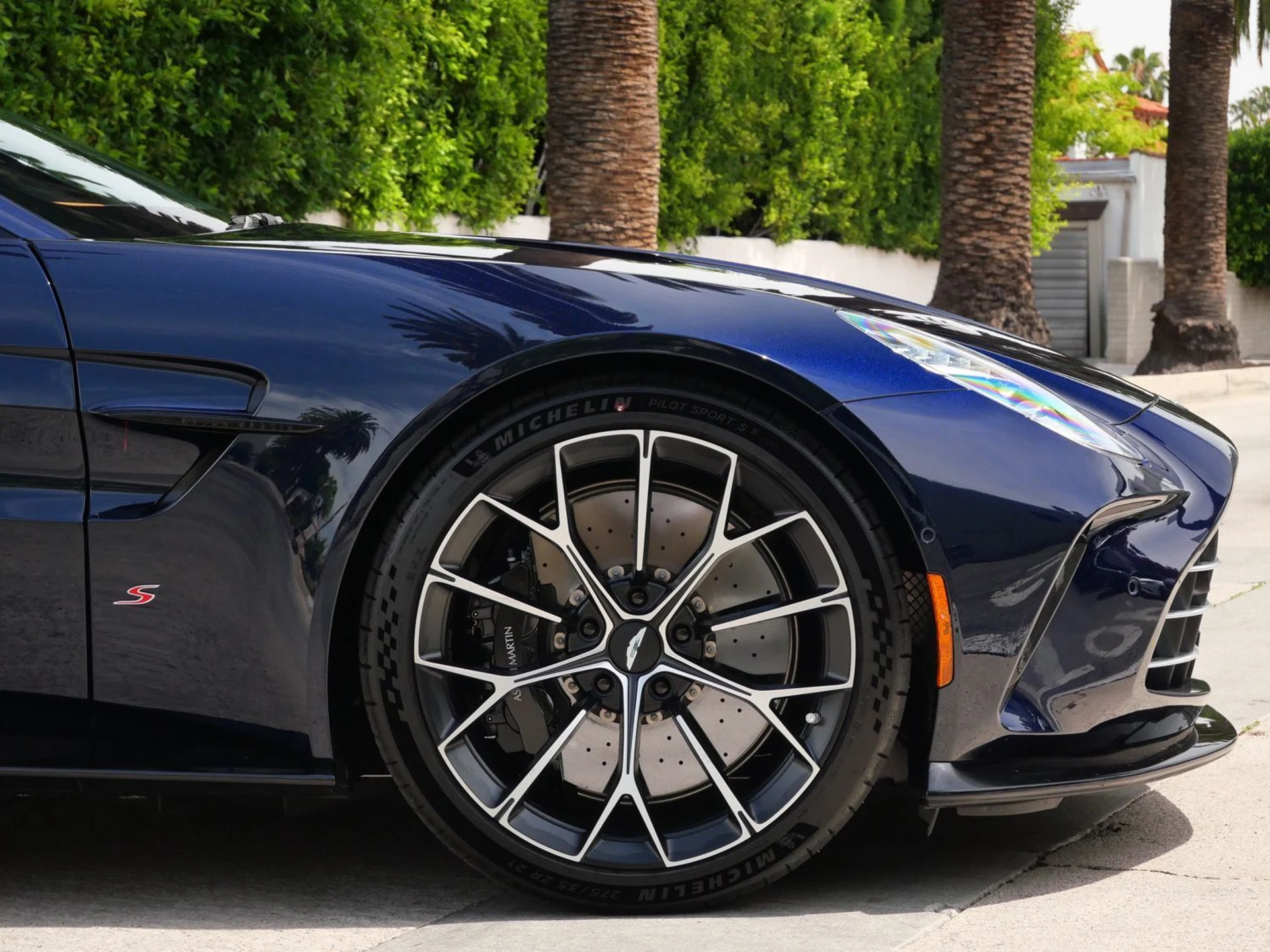 mph003_1407691434_be57d0ec8feb411ea415f982d43d9abdx_986b61c171