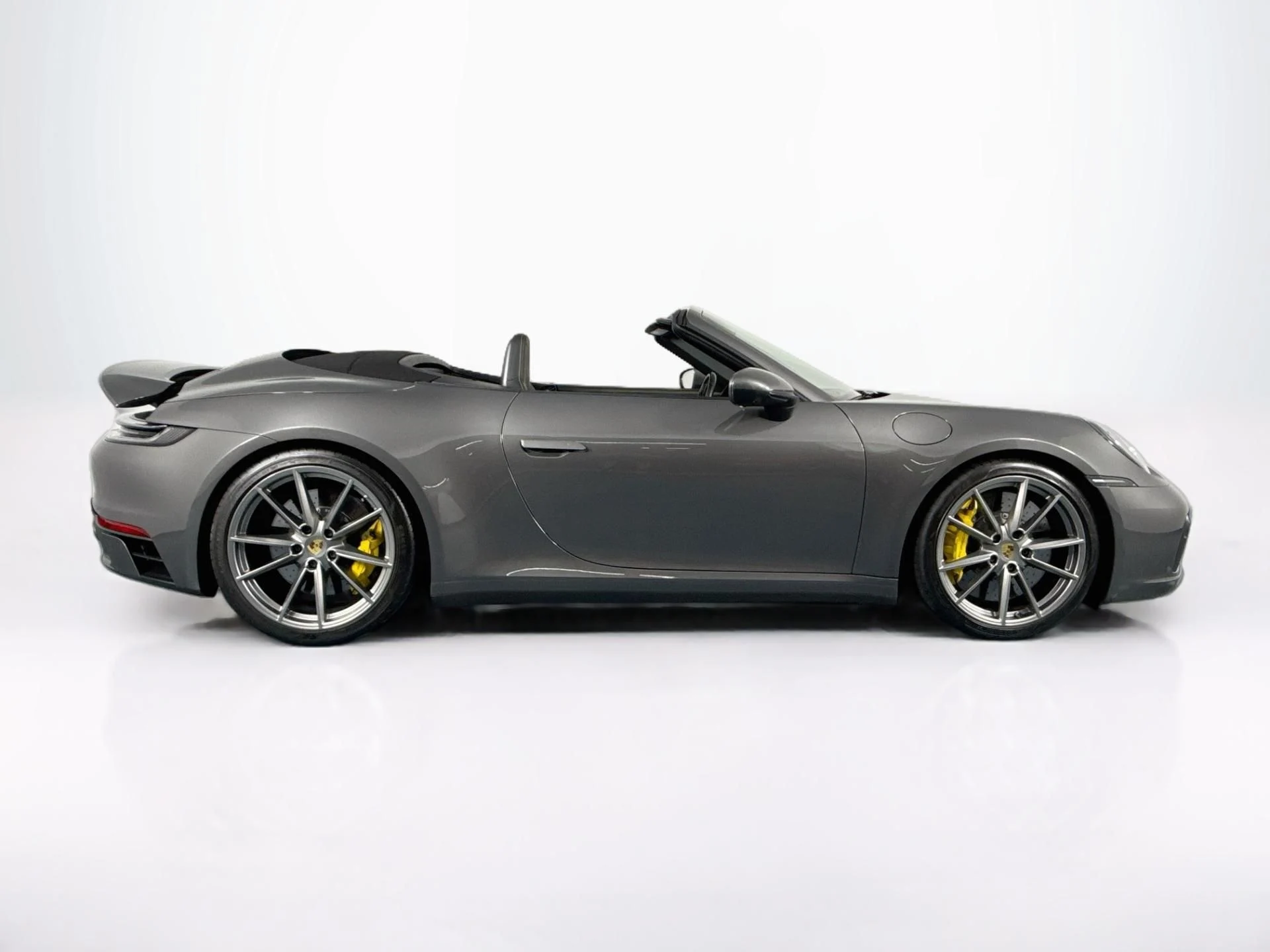 mph003_1410493421_Used_2020_Porsche_911_Carrera_S_1788553576_5cf16efb89