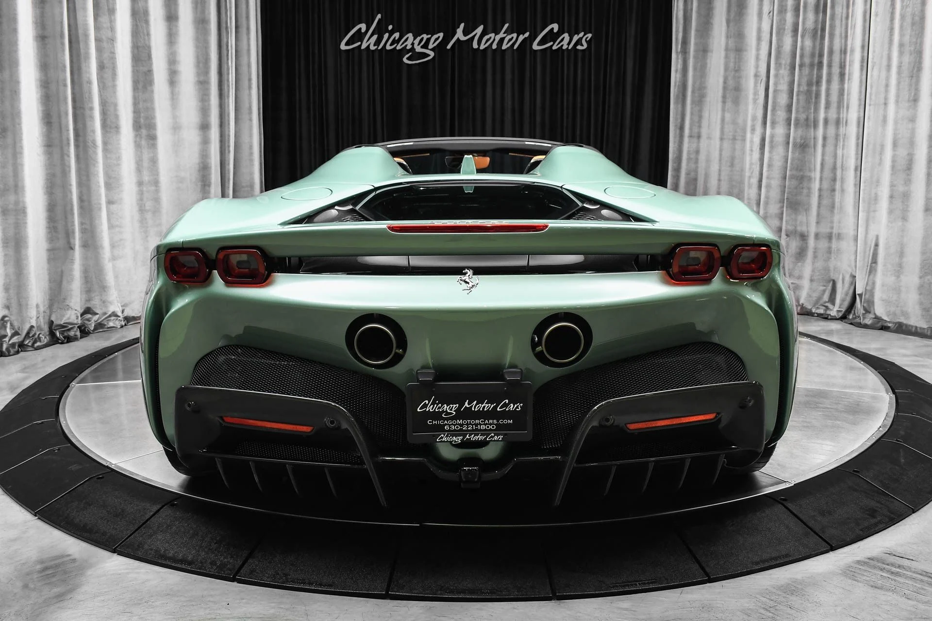 mph003_1417377583_13468_p4_l_f8d18d4be7