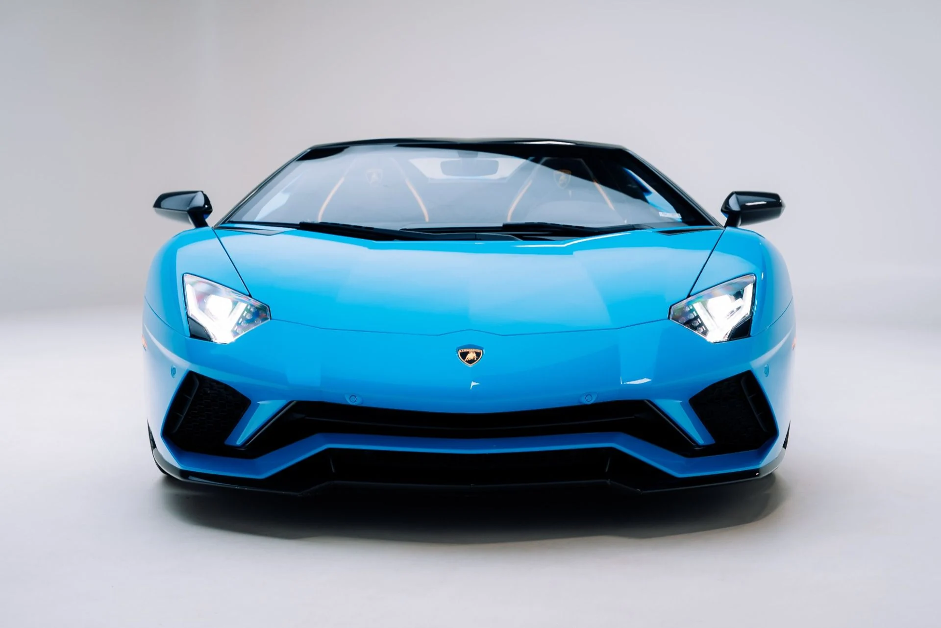 mph003_1419517168_Used_2022_Lamborghini_Aventador_LP_780_4_Ultimae_1767657027_2ce98f3c18