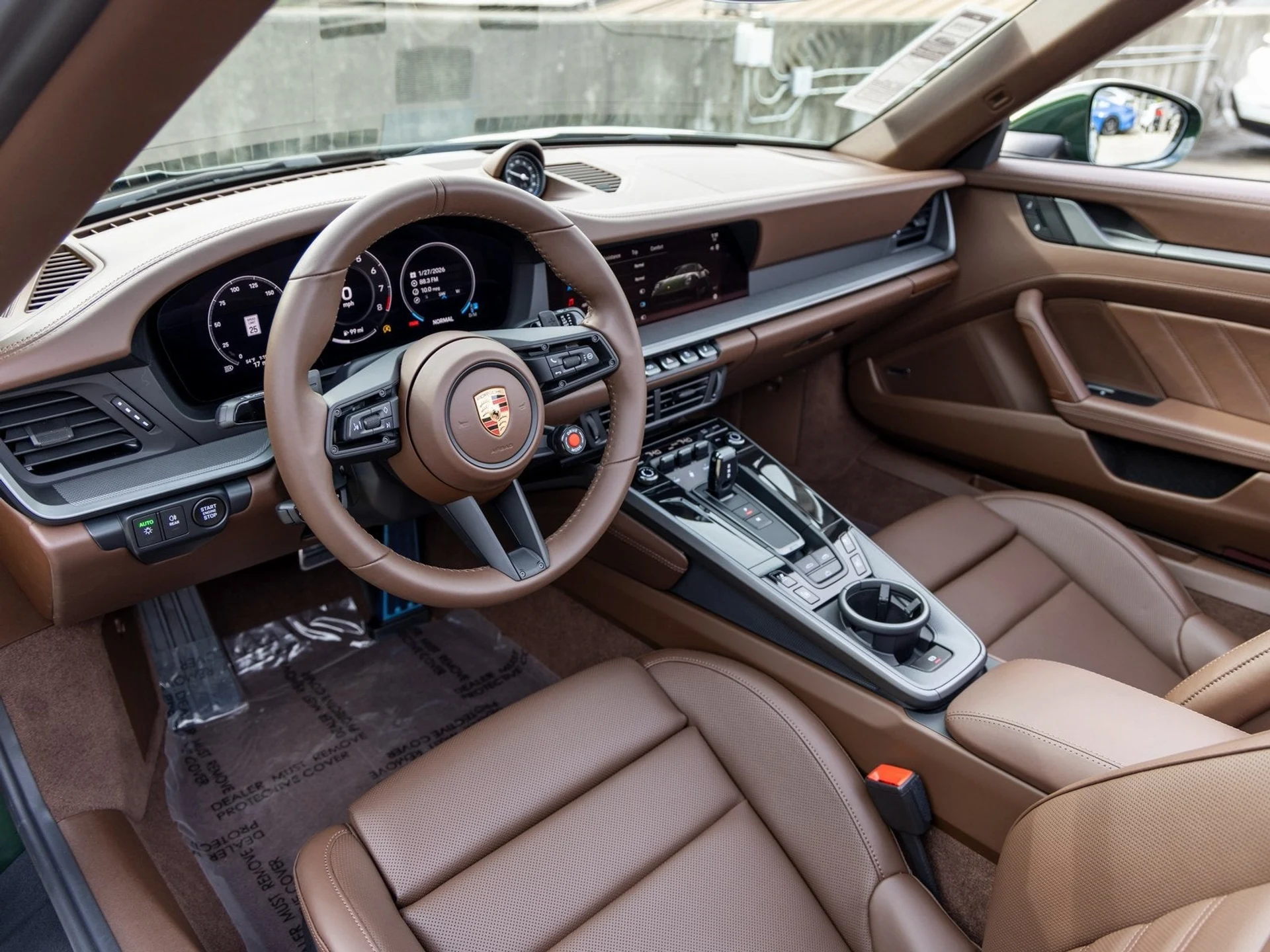 mph003_142088384_4_1d32acff63