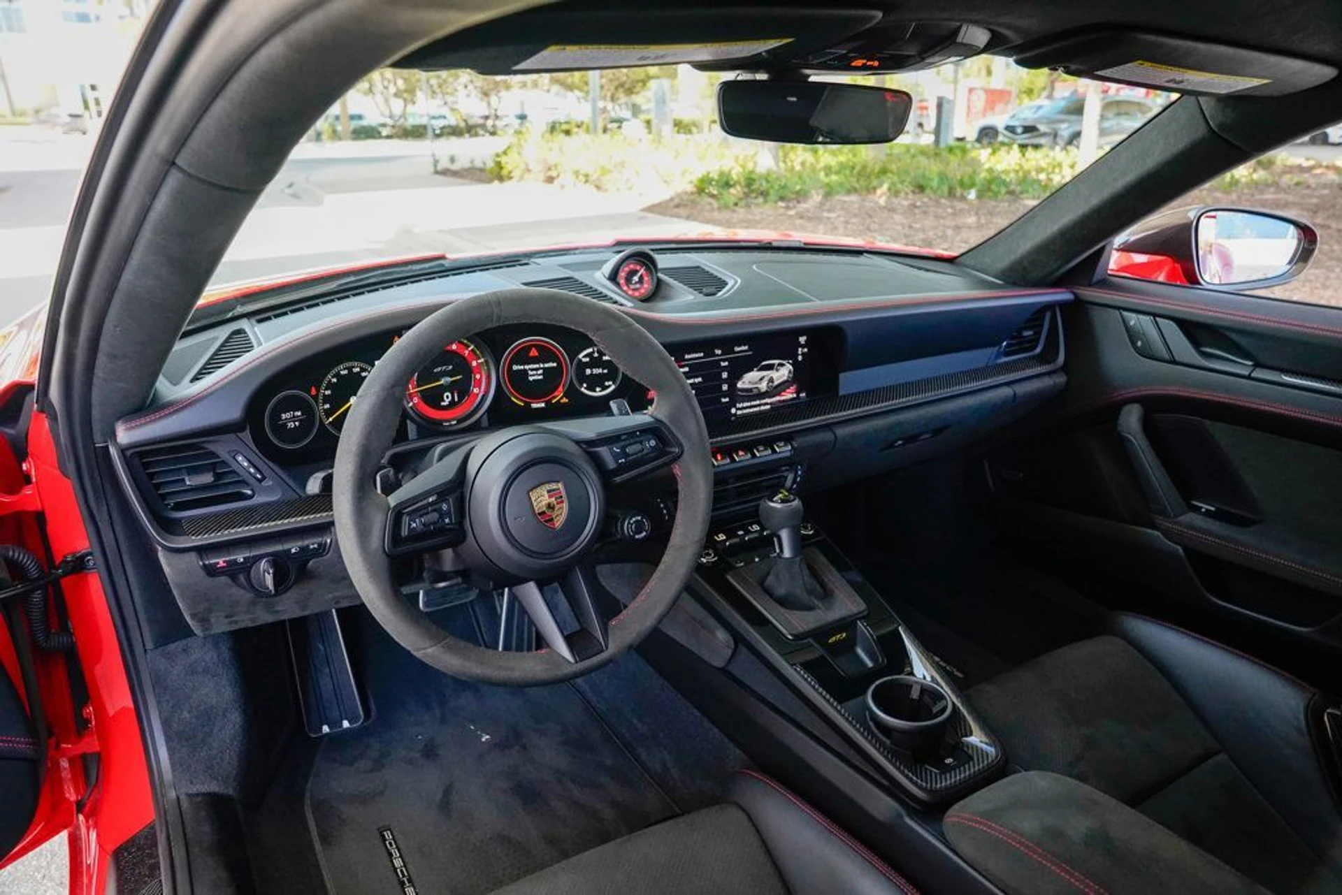 mph003_1427907576_used_2023_porsche_911_gt3coupe_14354_22886031_4_1024_b45a473e9b