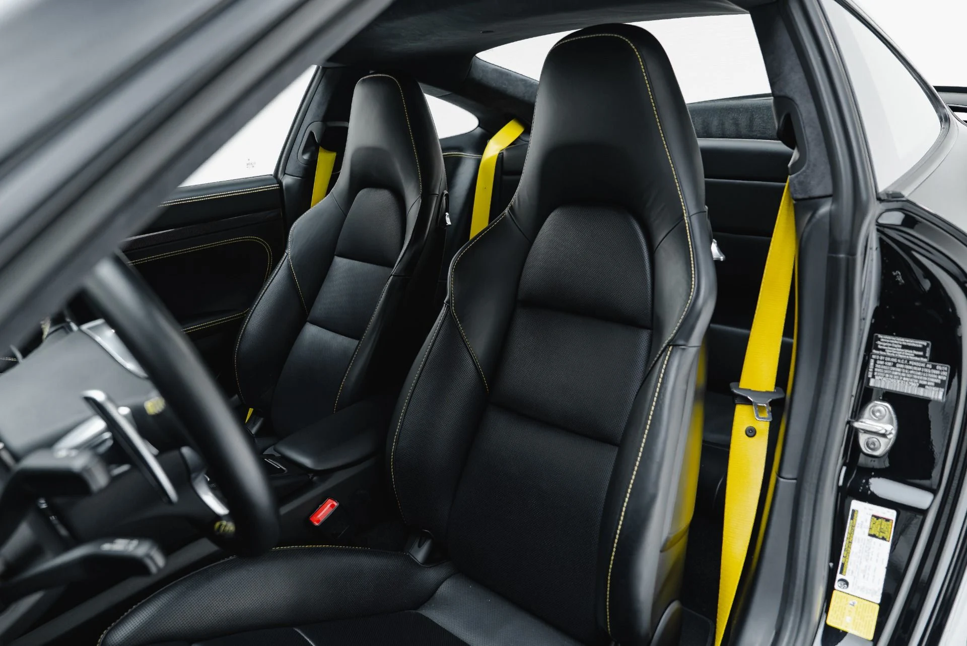 mph003_1434750431_Used_2014_Porsche_911_Turbo_S_1791845022_7e29c3d98b