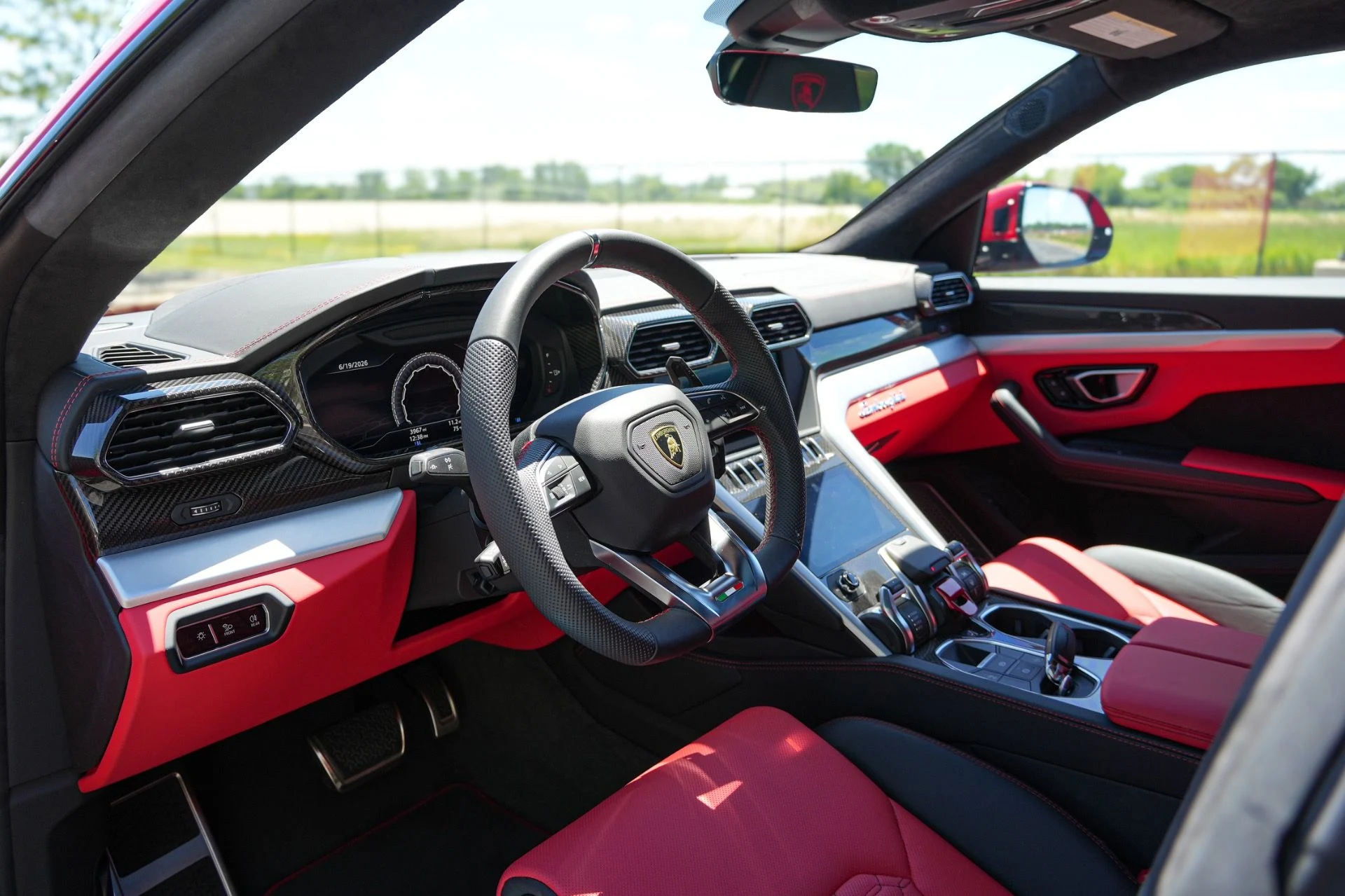 mph003_1442237872_Used_2019_Lamborghini_Urus_1781893095_25c9abeef2