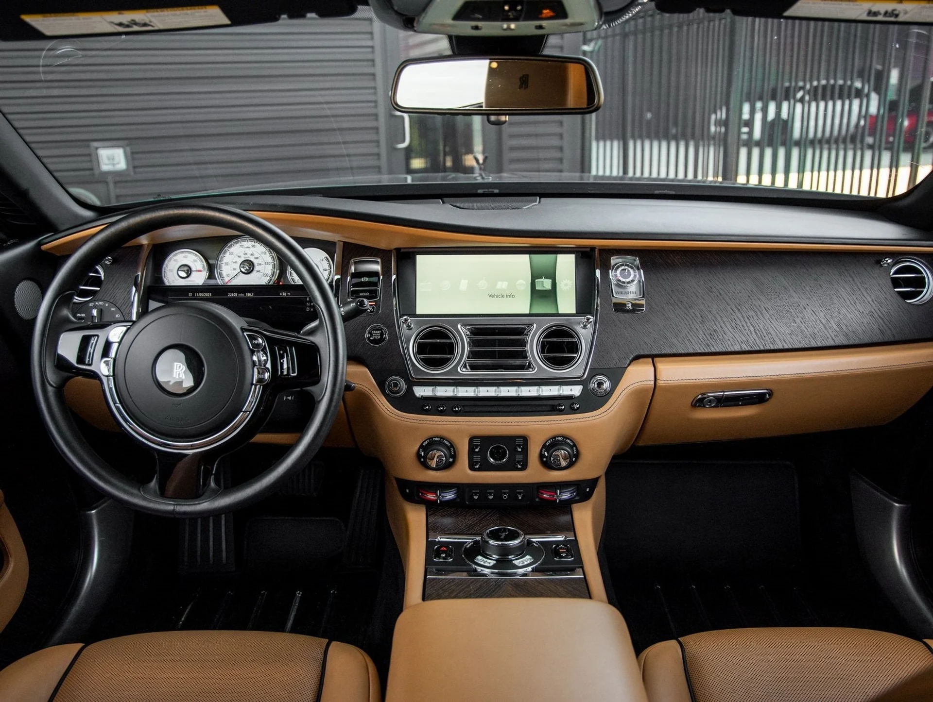 mph003_144446080_4_02220d2ca0